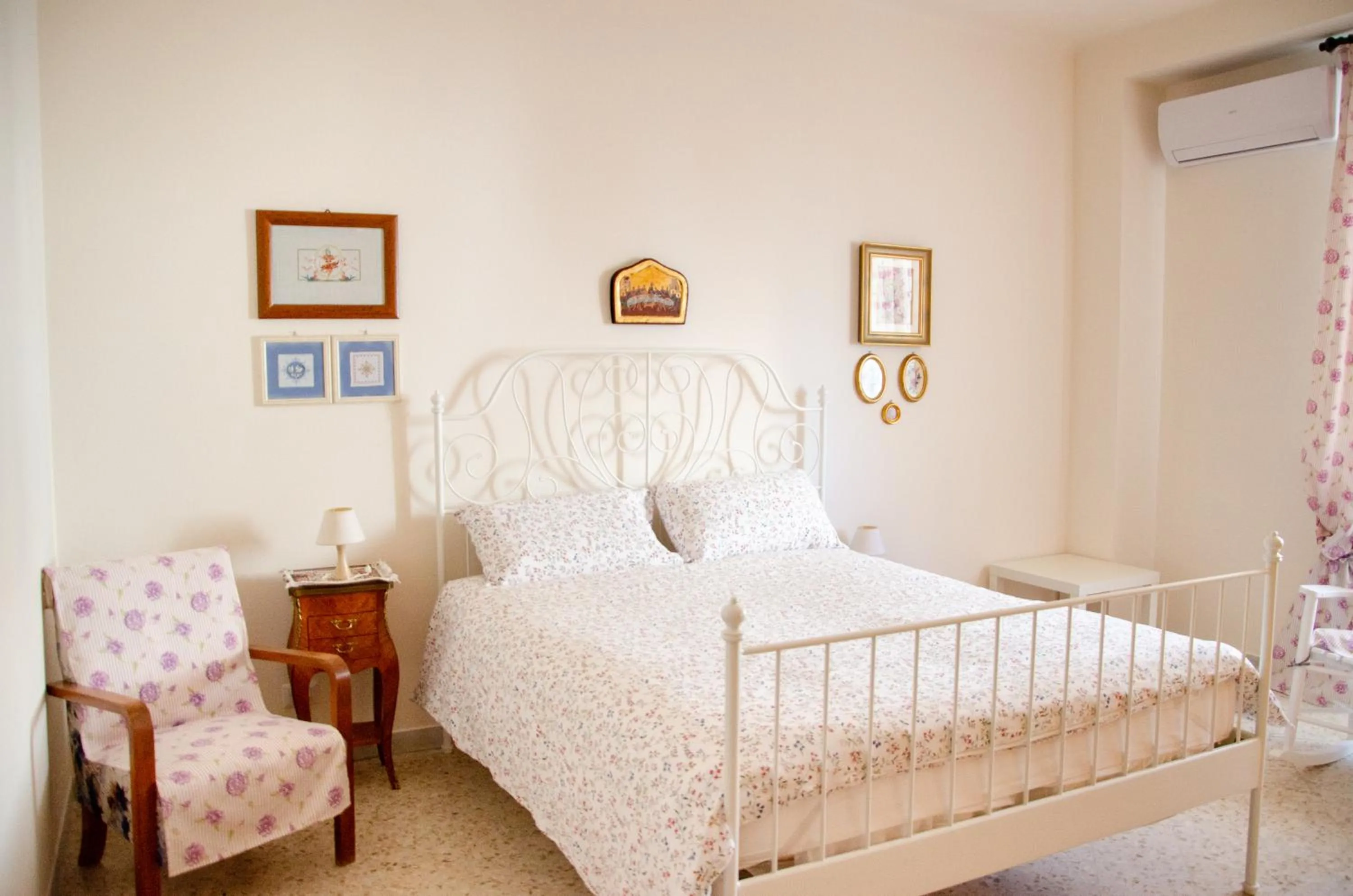 Bed in Casa Gentile Carducci