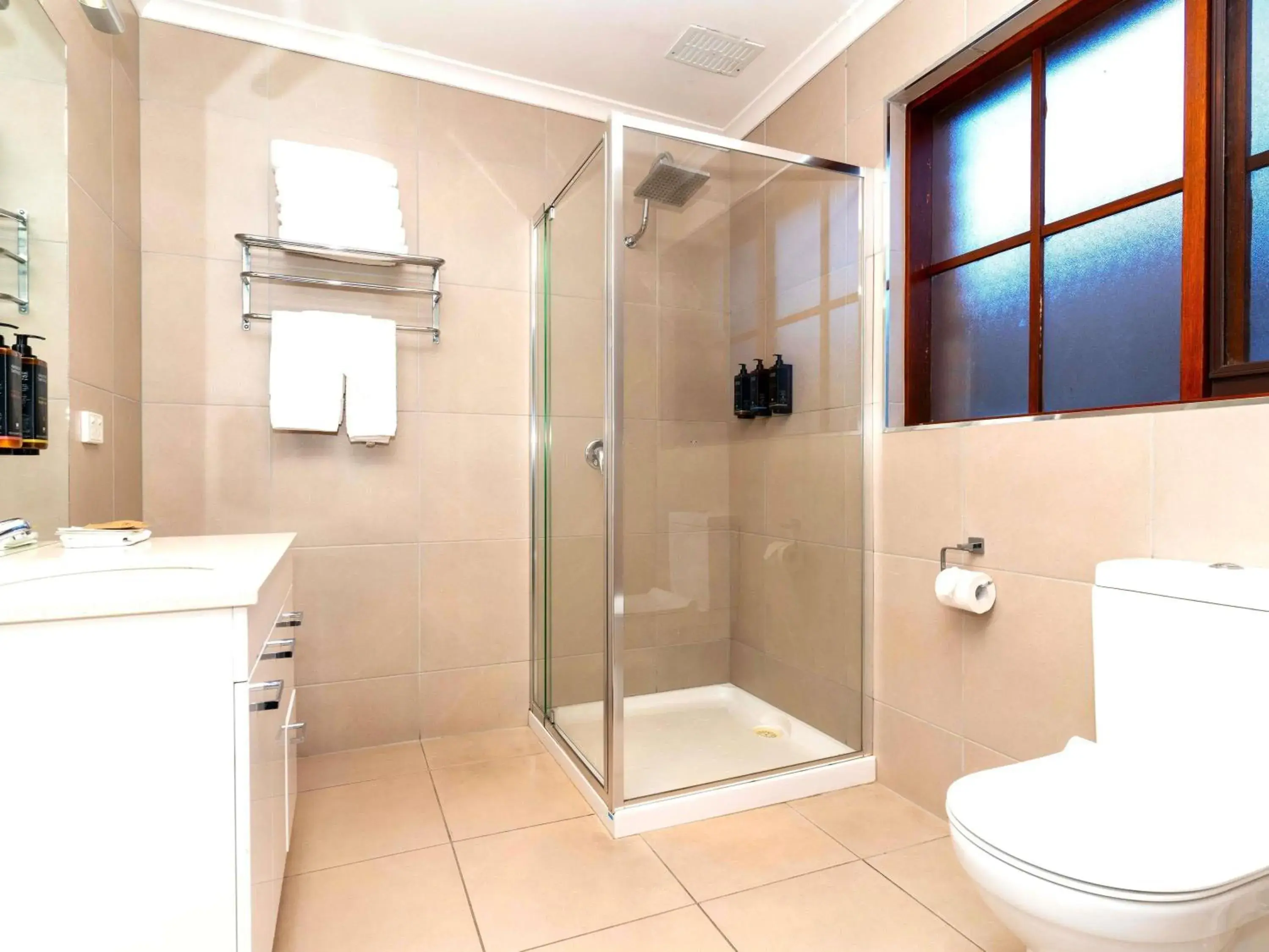 Bedroom in Mercure Port of Echuca Bedroom in Mercure Port of Echuca