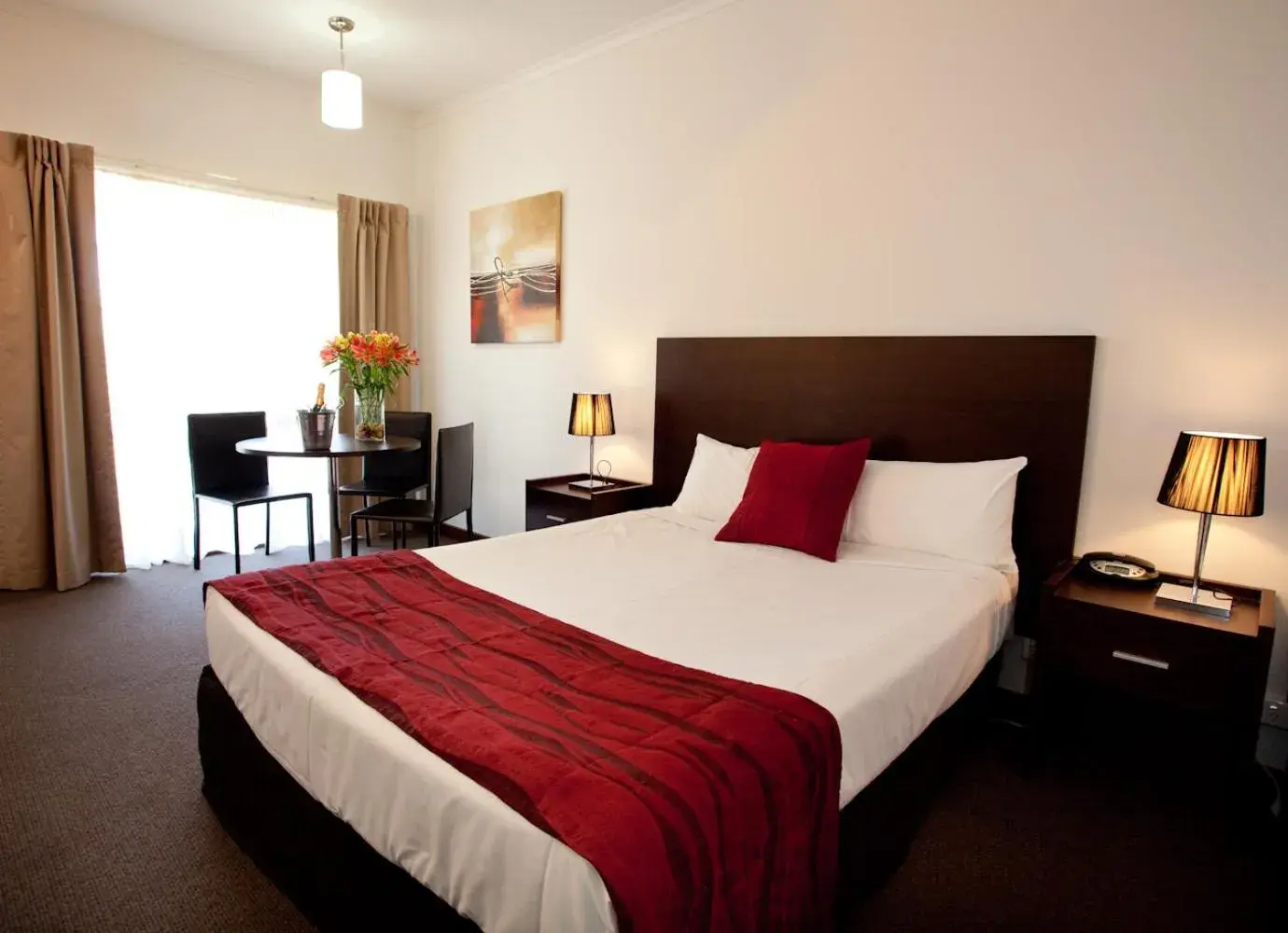 Bed in Mercure Port of Echuca Bed in Mercure Port of Echuca