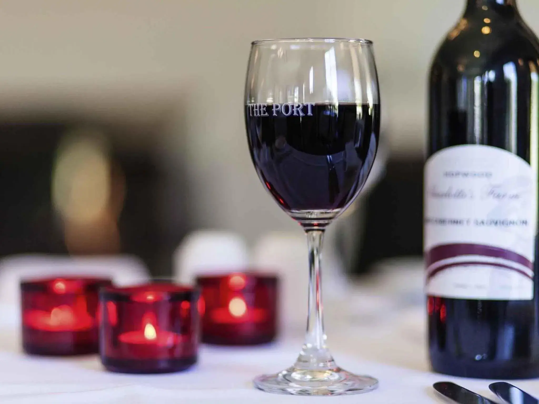 Lounge or bar in Mercure Port of Echuca Lounge or bar in Mercure Port of Echuca