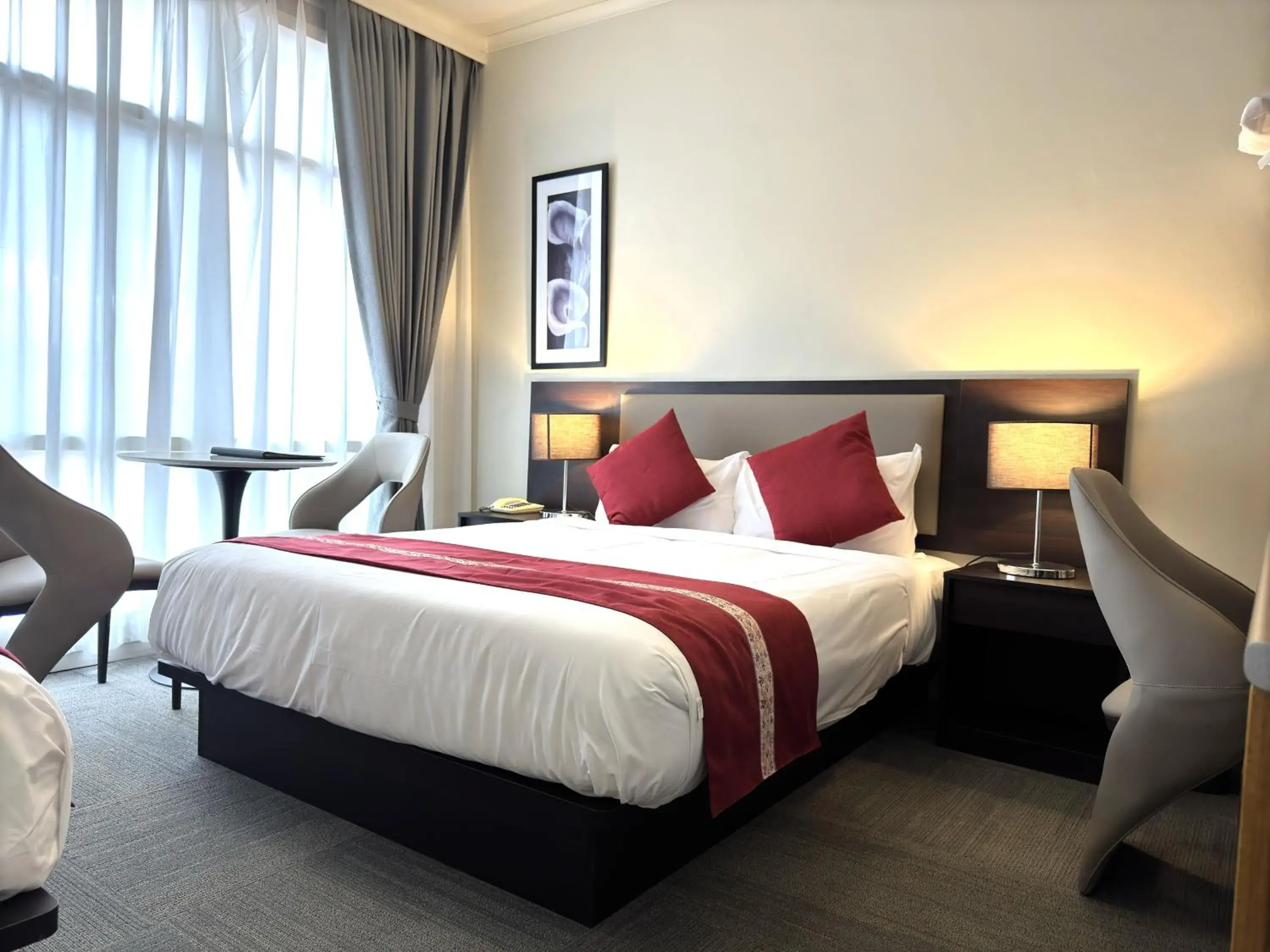 Bed in Botanical Hamilton Bed in Botanical Hamilton