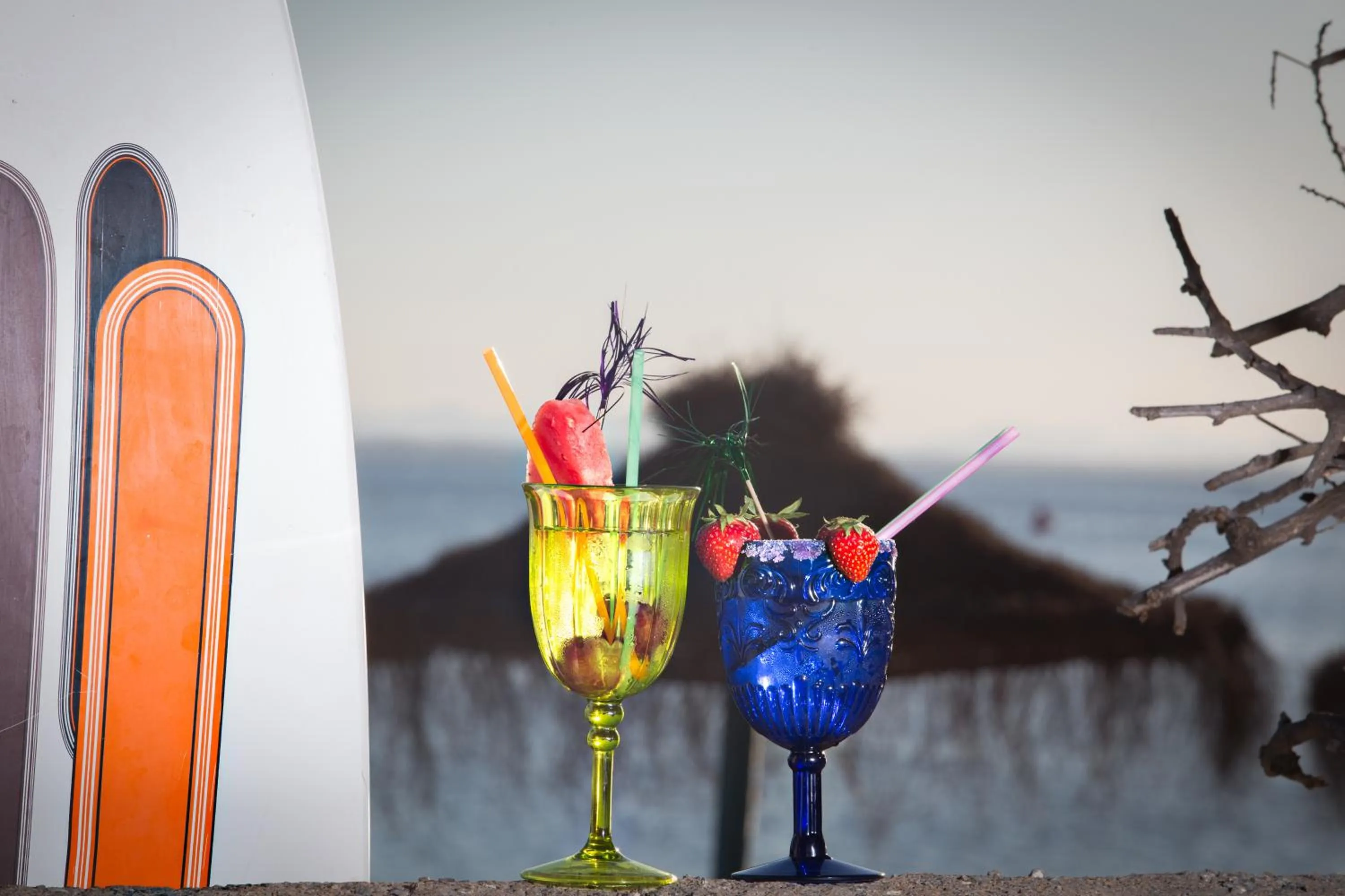 Lounge or bar in Hotel Izán Cavanna