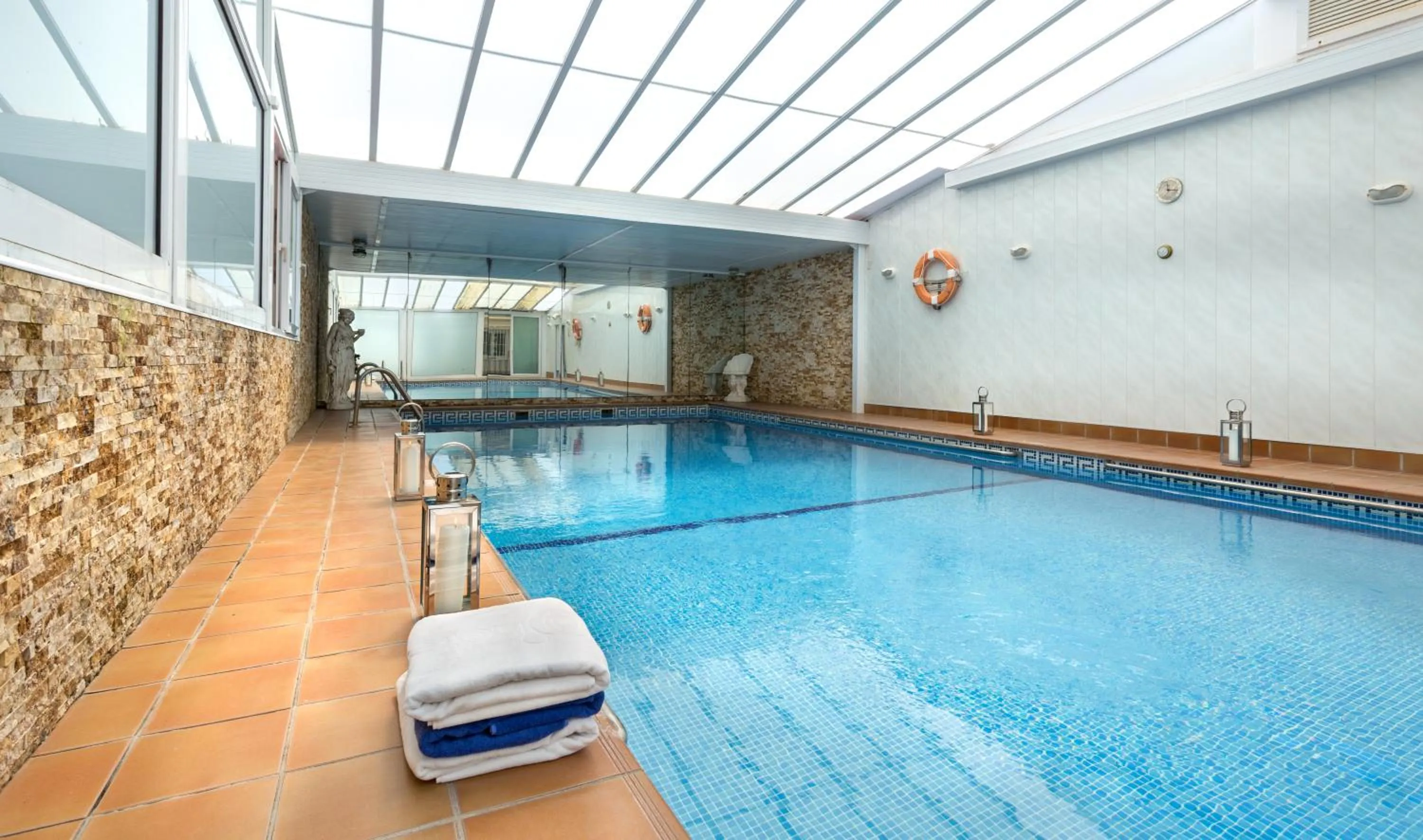 Day in Hotel Izán Cavanna