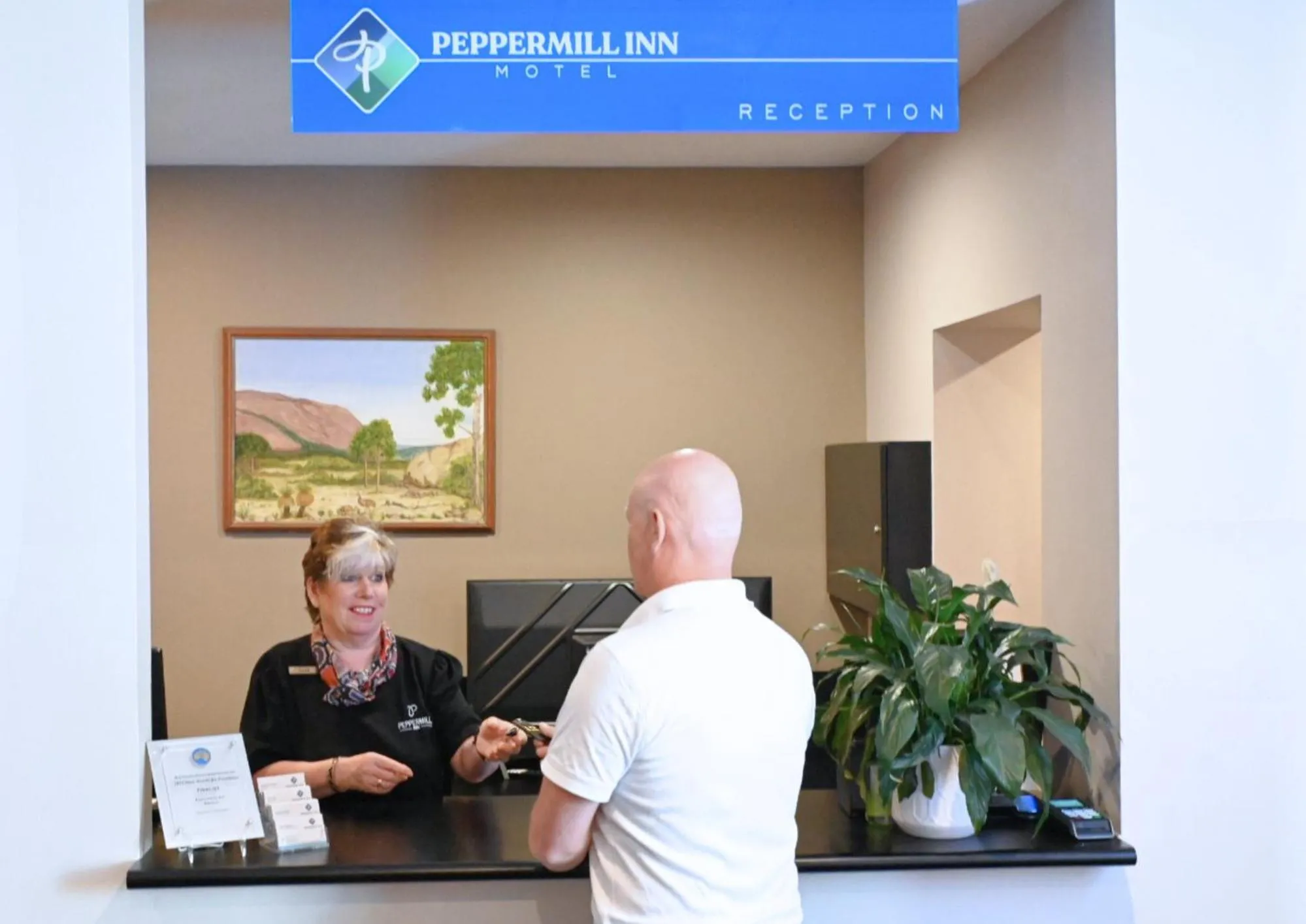 Lobby or reception in Peppermill Inn Motel