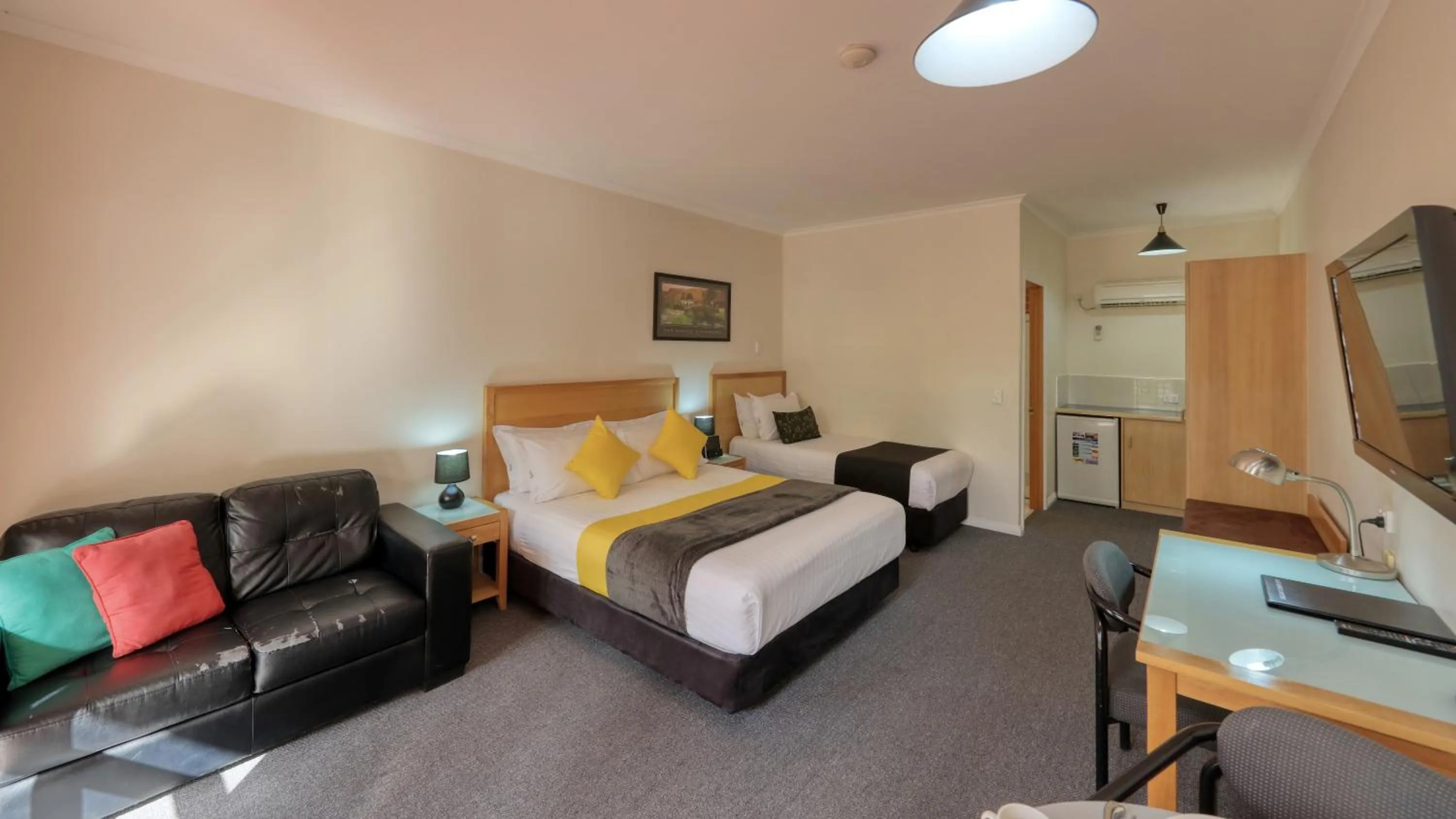 Bed in Comfort Inn Lady Augusta