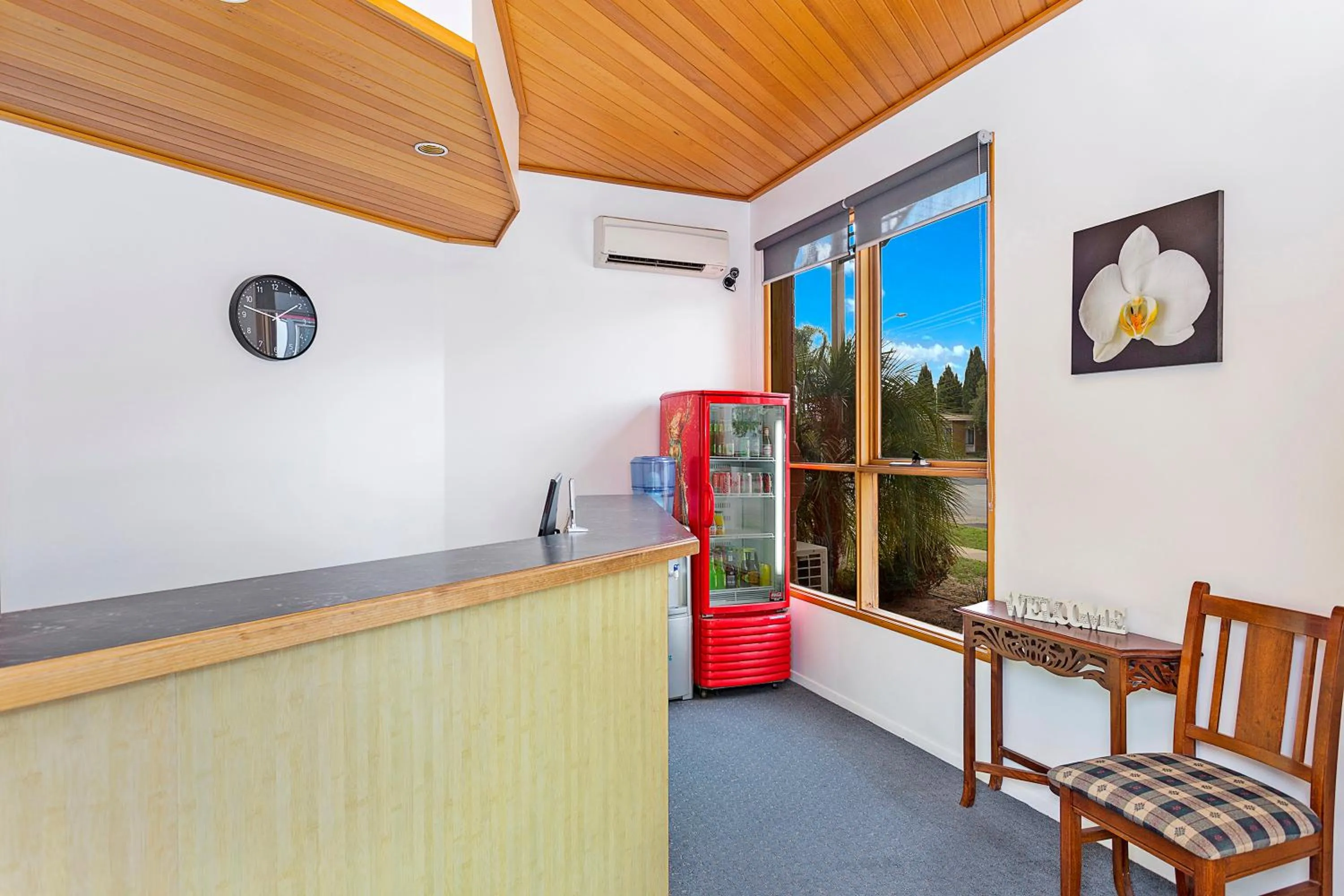 Restaurant/places to eat in Comfort Inn Lady Augusta