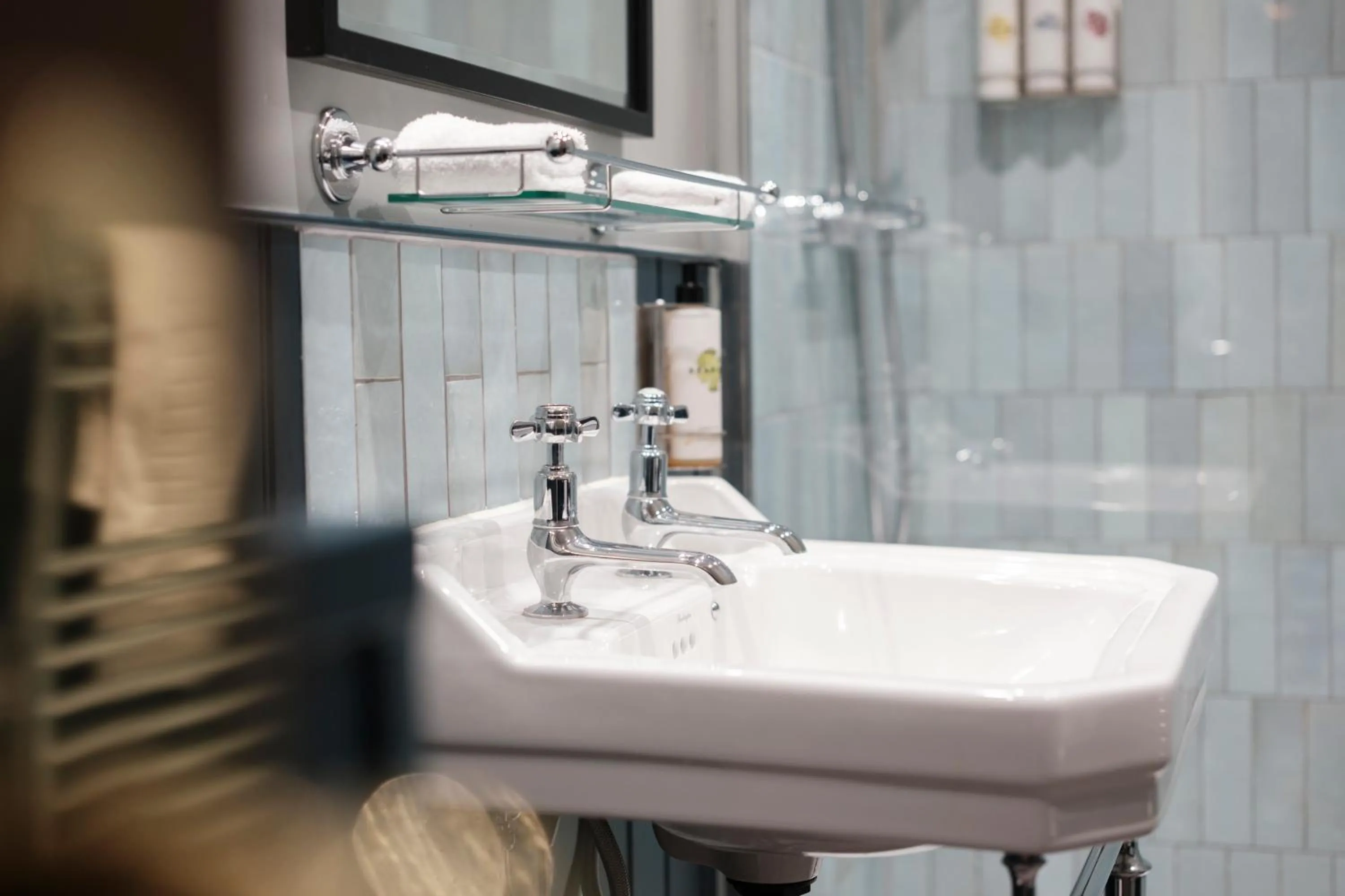 Bathroom in The Pilgrim Inn