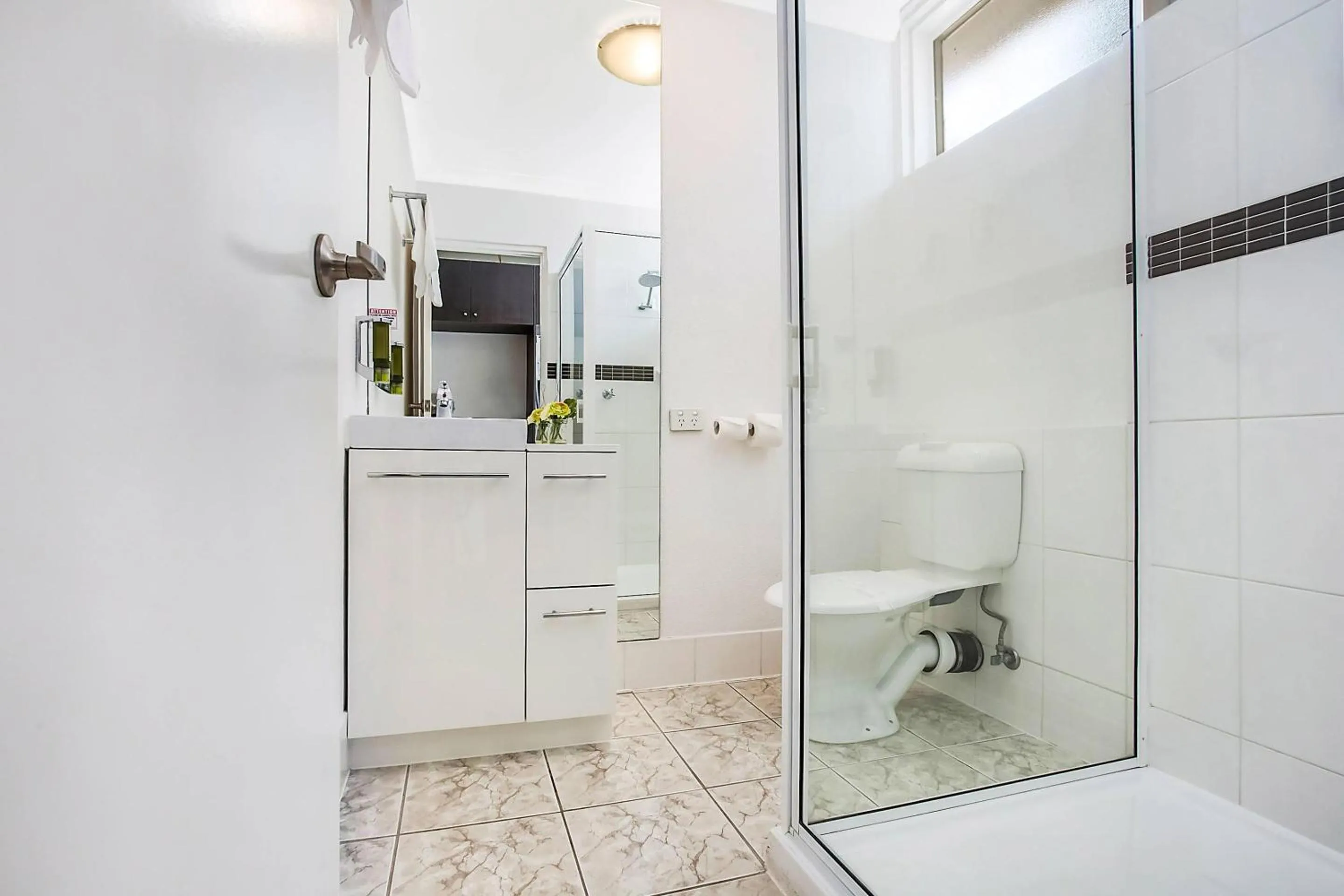 Bedroom in Comfort Inn Western