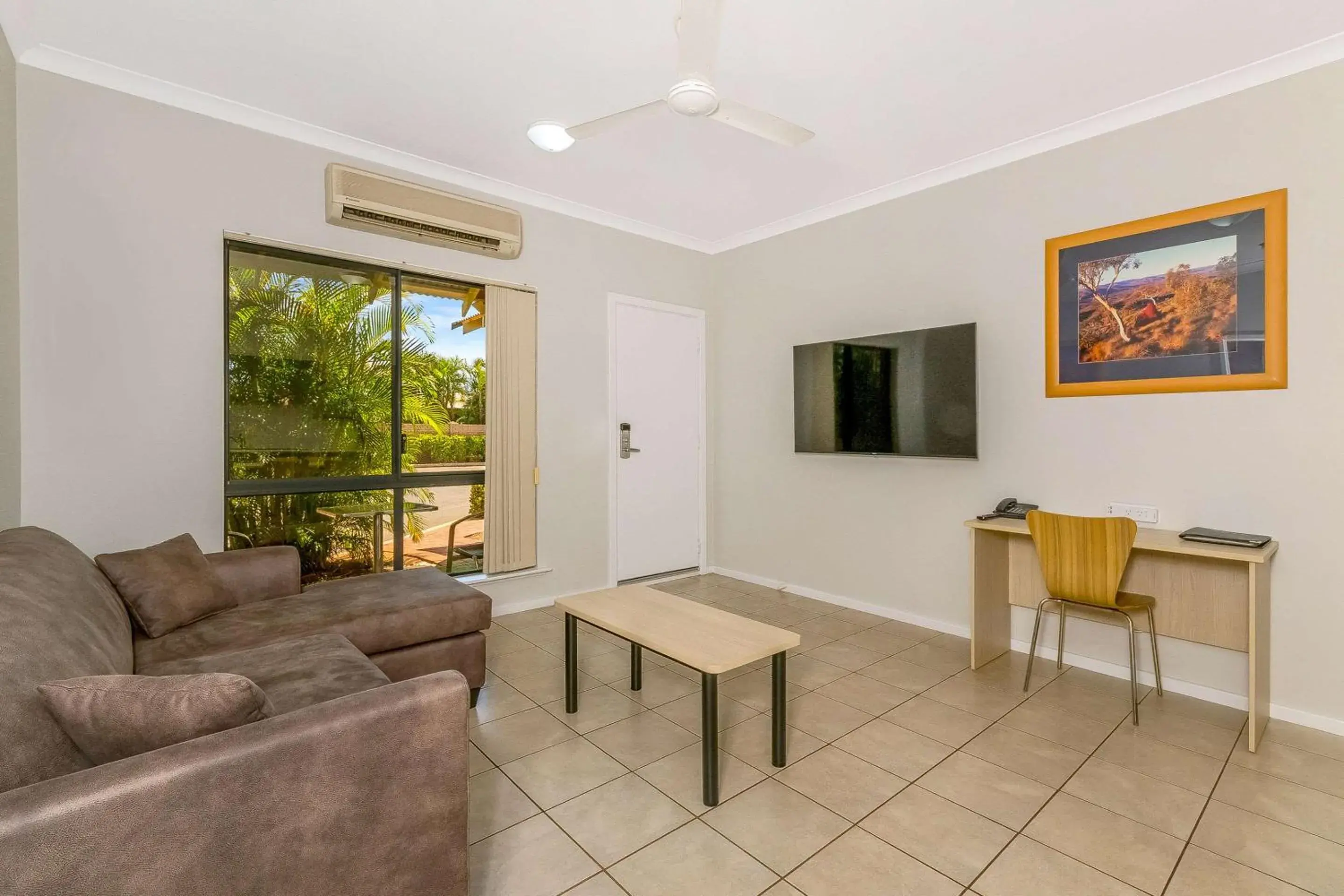 Photo of the whole room in Comfort Inn & Suites Karratha Photo of the whole room in Comfort Inn & Suites Karratha