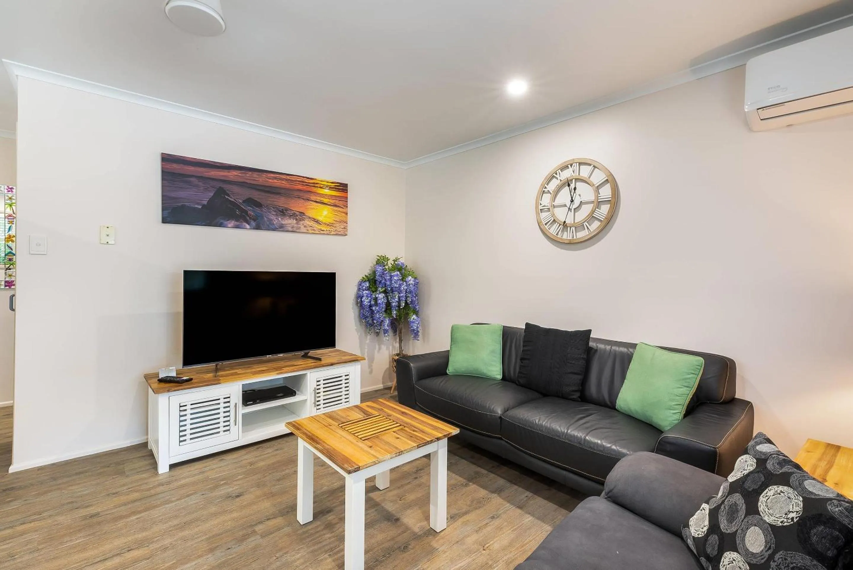 Bedroom in Comfort Resort Blue Pacific