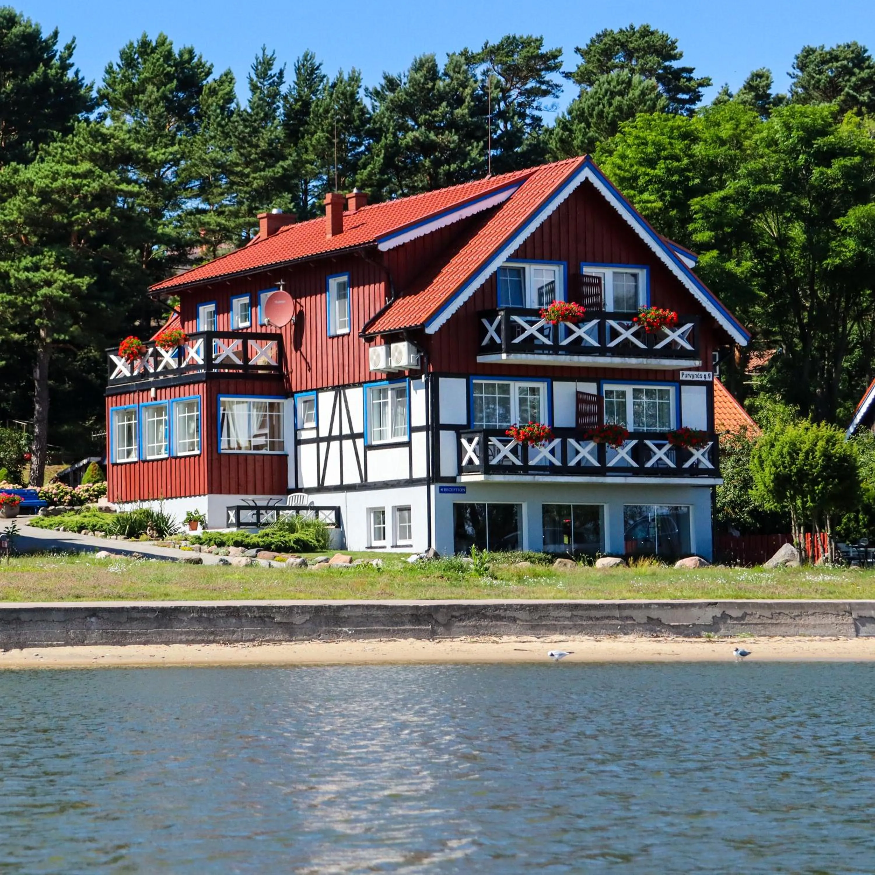 Prie Marių Nida
