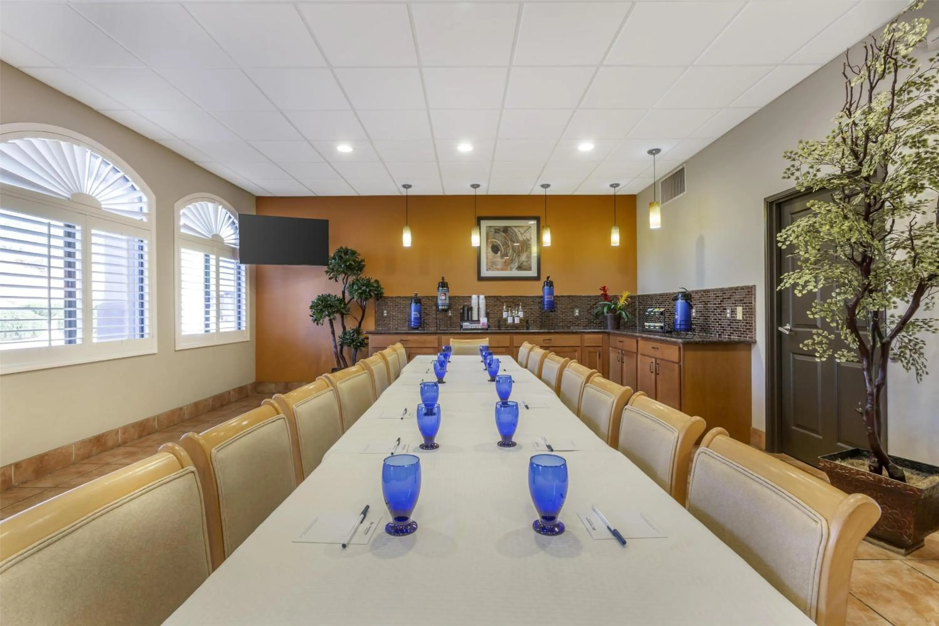 Breakfast in Best Western Copper Hills Inn