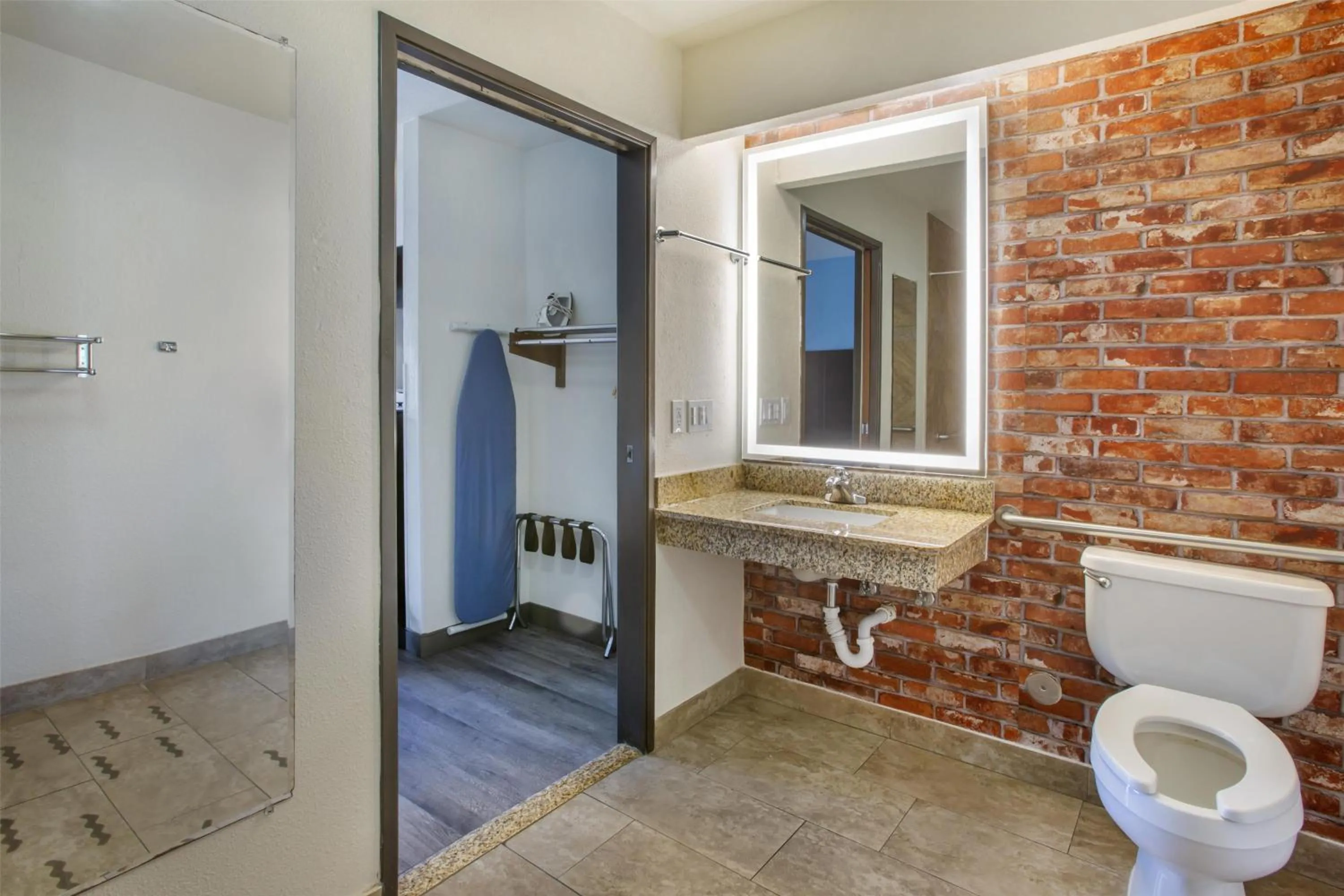 Bathroom in Best Western Copper Hills Inn