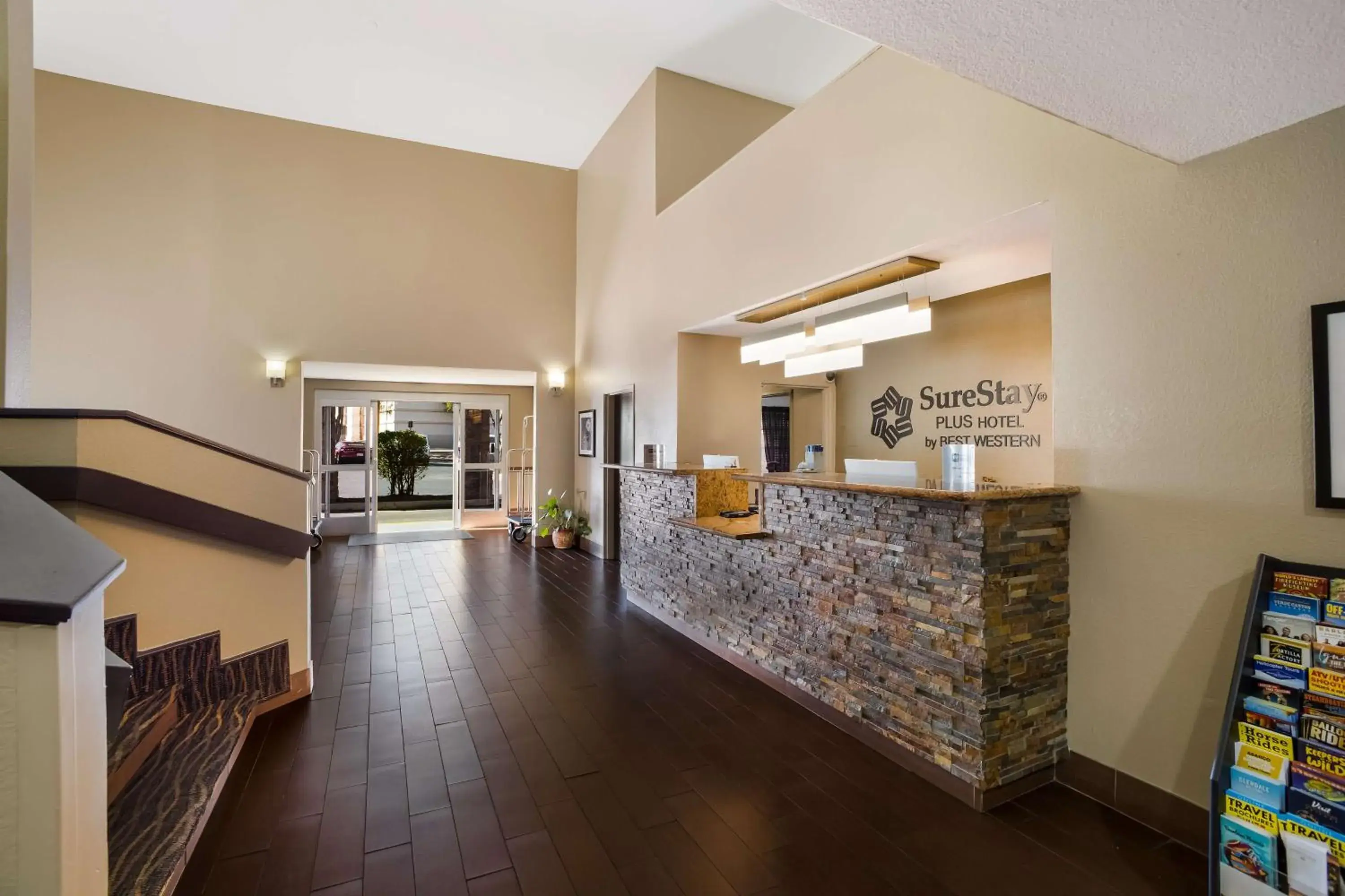 Lobby or reception in SureStay Plus by Best Western Mesa Superstition Springs Lobby or reception in SureStay Plus by Best Western Mesa Superstition Springs