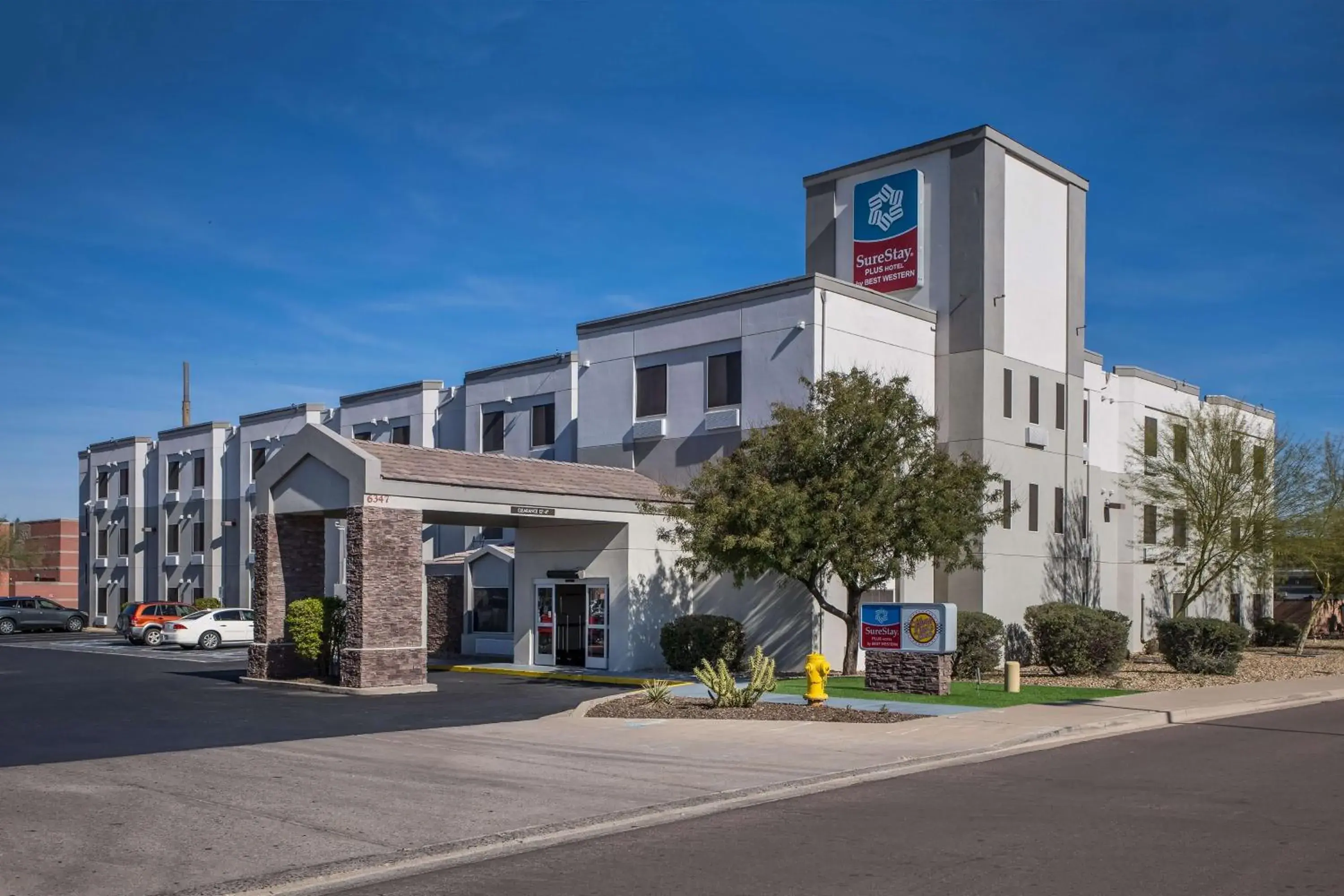Property building in SureStay Plus by Best Western Mesa Superstition Springs Property building in SureStay Plus by Best Western Mesa Superstition Springs