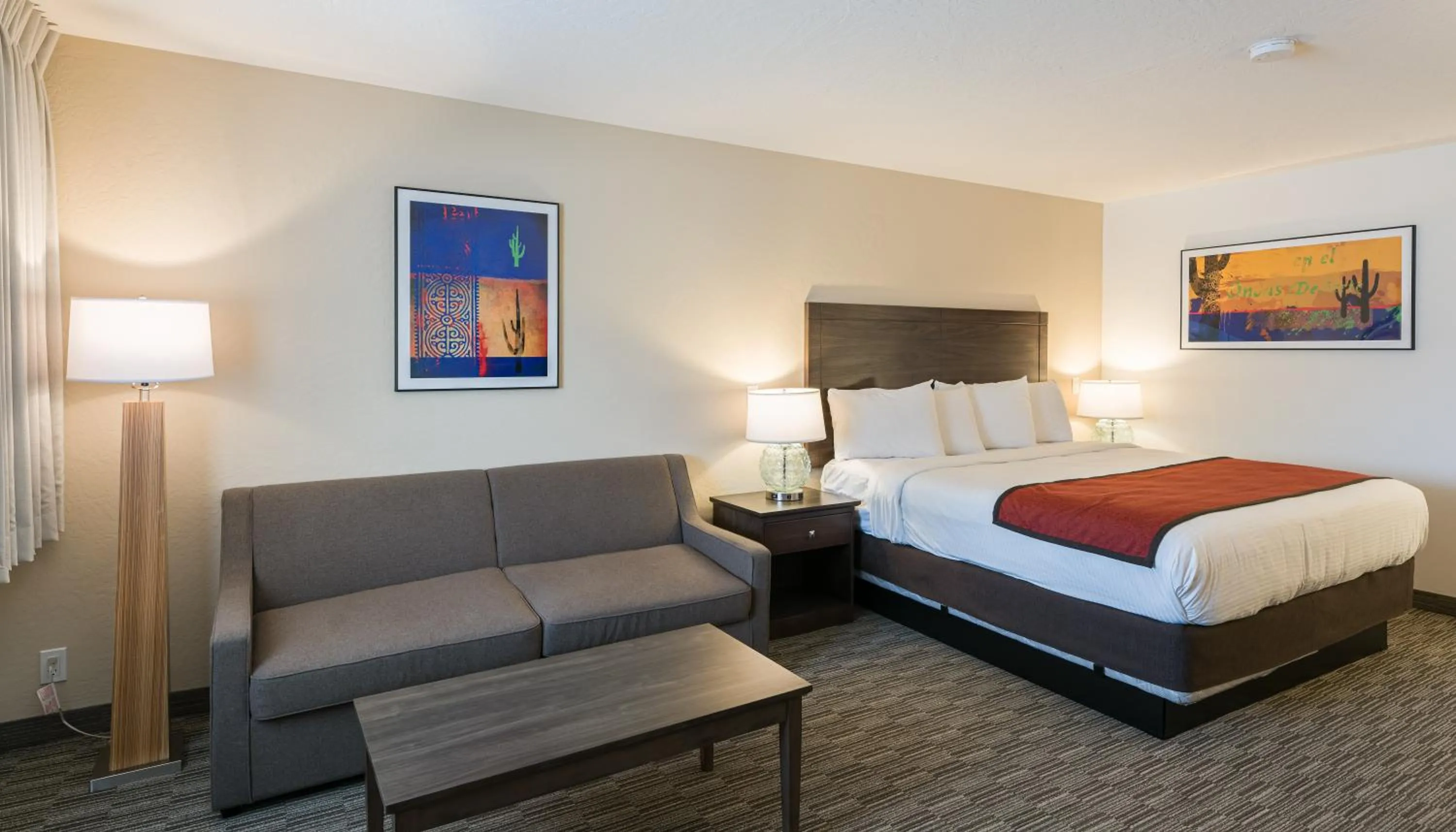 Photo of the whole room, Bed in Lux Verde Hotel