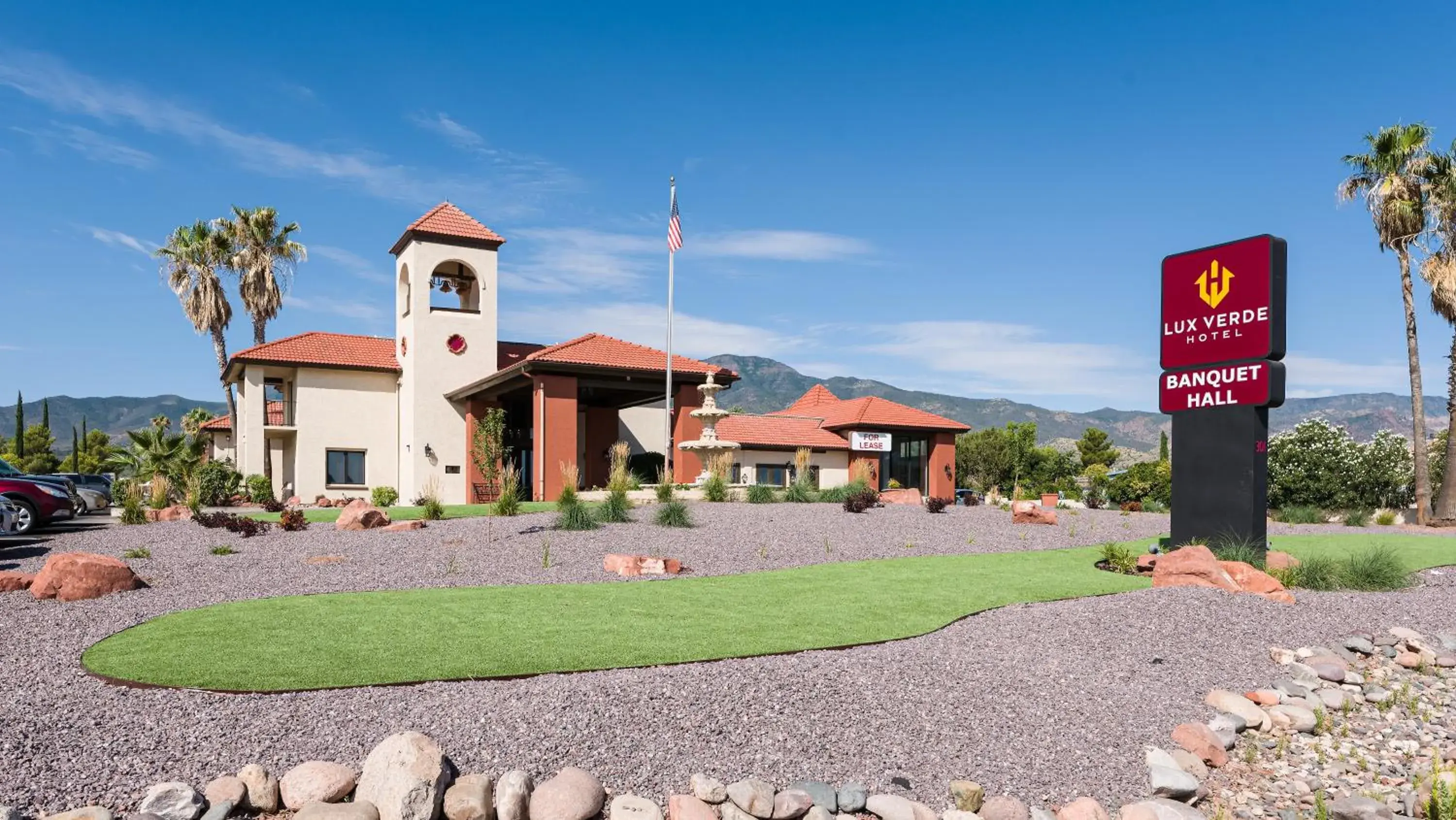 Facade/entrance in Lux Verde Hotel Facade/entrance in Lux Verde Hotel