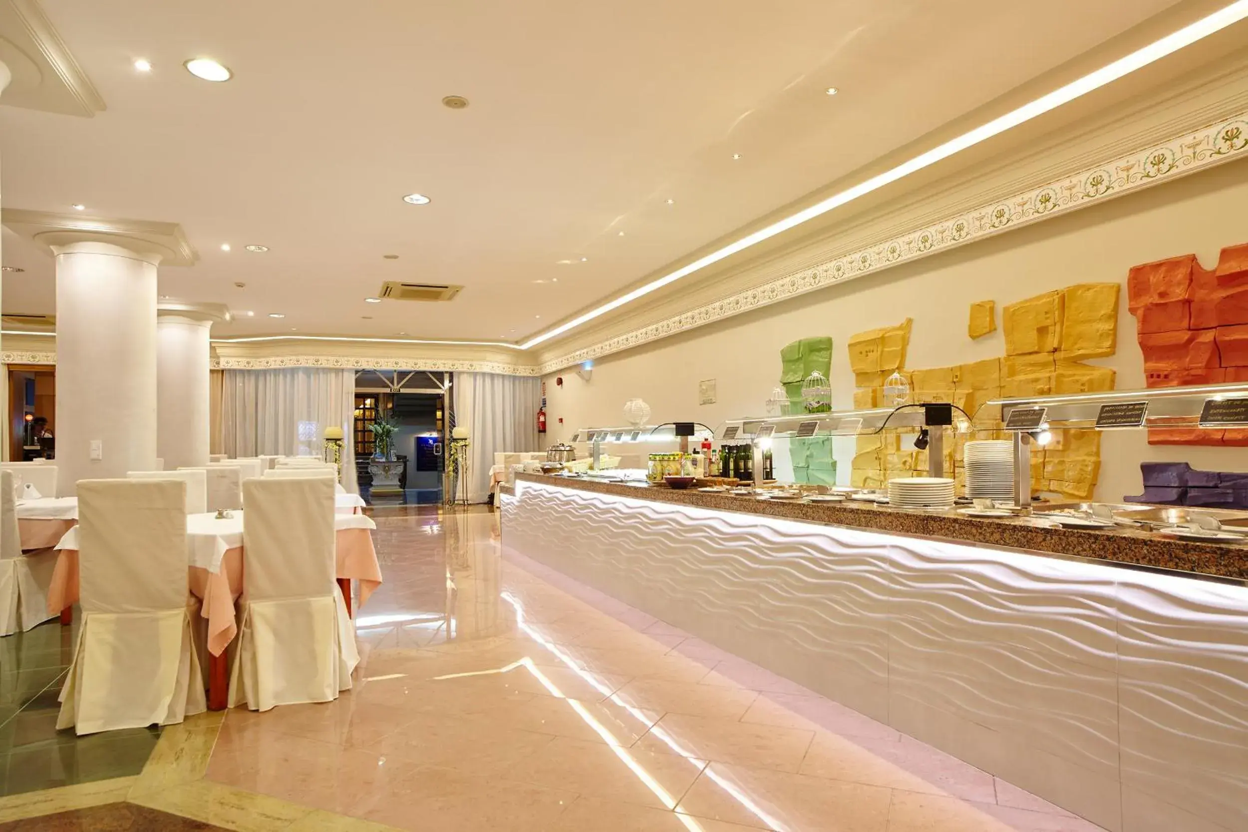 Restaurant/places to eat in Hotel Argos Ibiza Restaurant/places to eat in Hotel Argos Ibiza