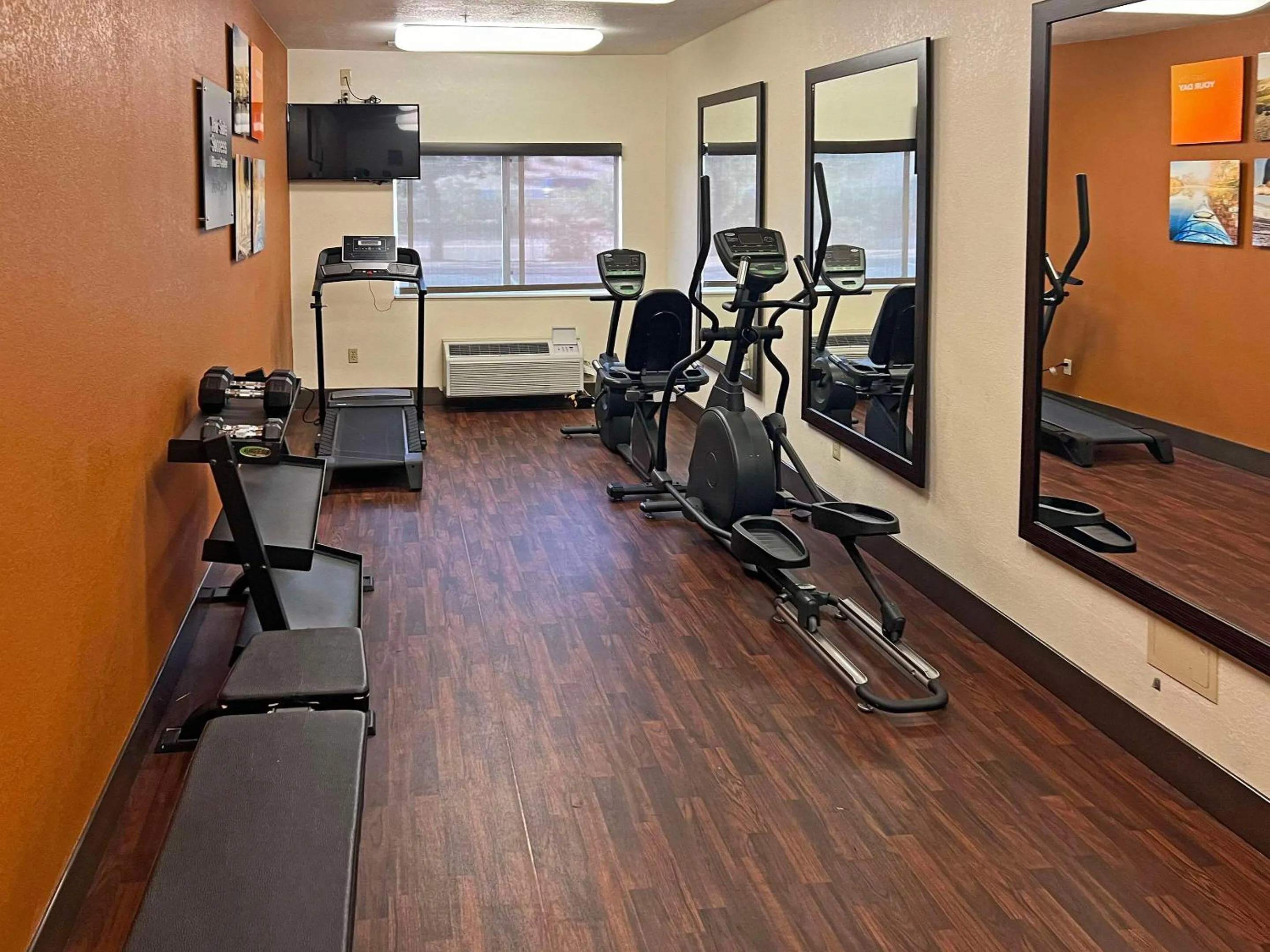 Fitness centre/facilities in Comfort Suites Peoria Sports Complex