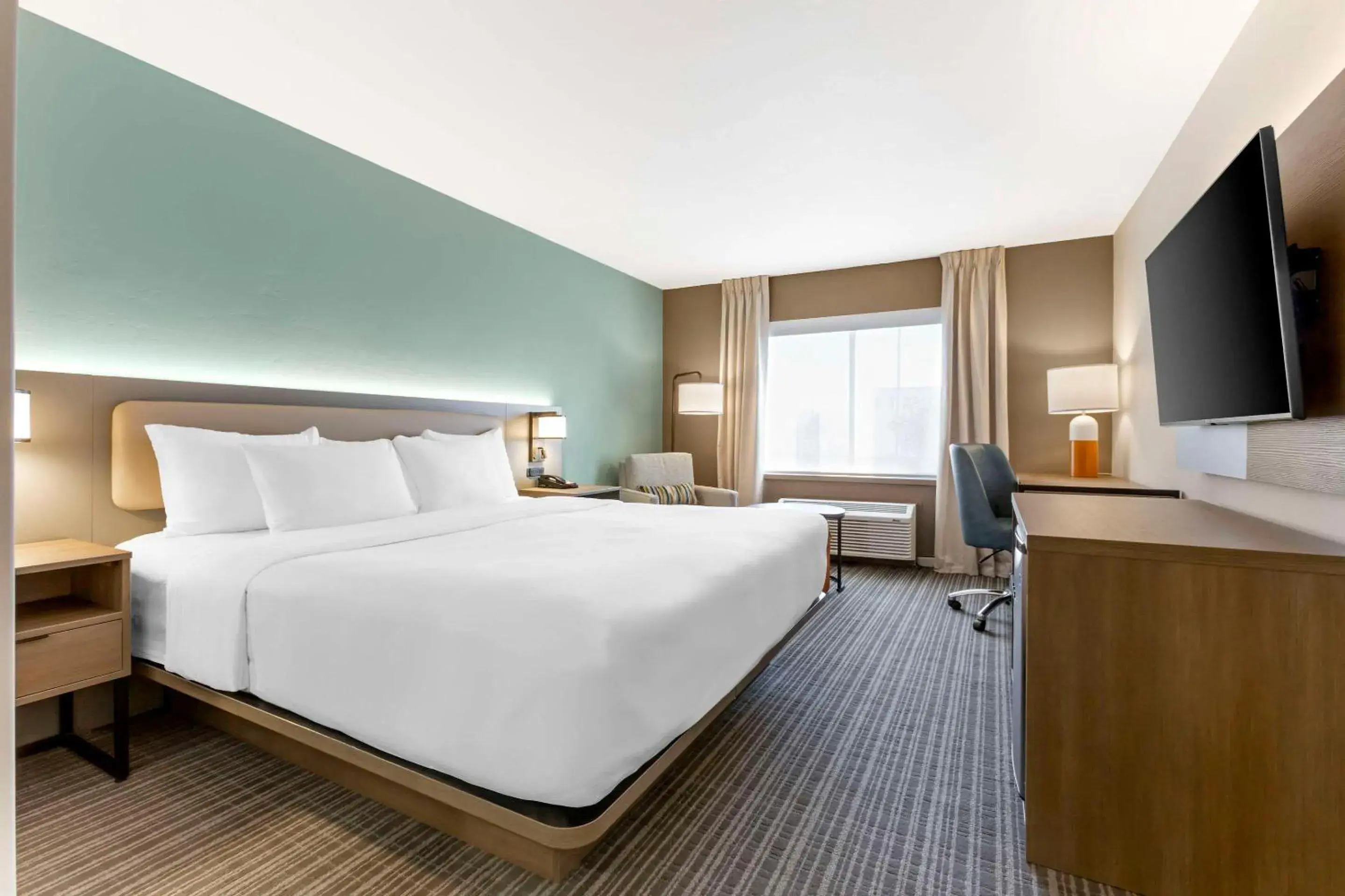 Bedroom, Bed in Comfort Suites at Tucson Mall Bedroom, Bed in Comfort Suites at Tucson Mall