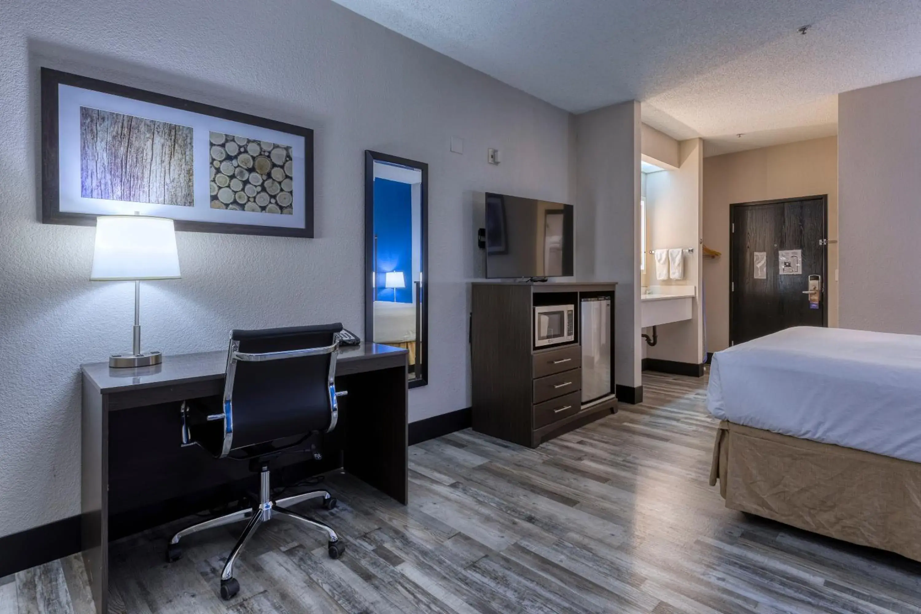 Photo of the whole room, Bed in Baymont by Wyndham Casa Grande Photo of the whole room, Bed in Baymont by Wyndham Casa Grande