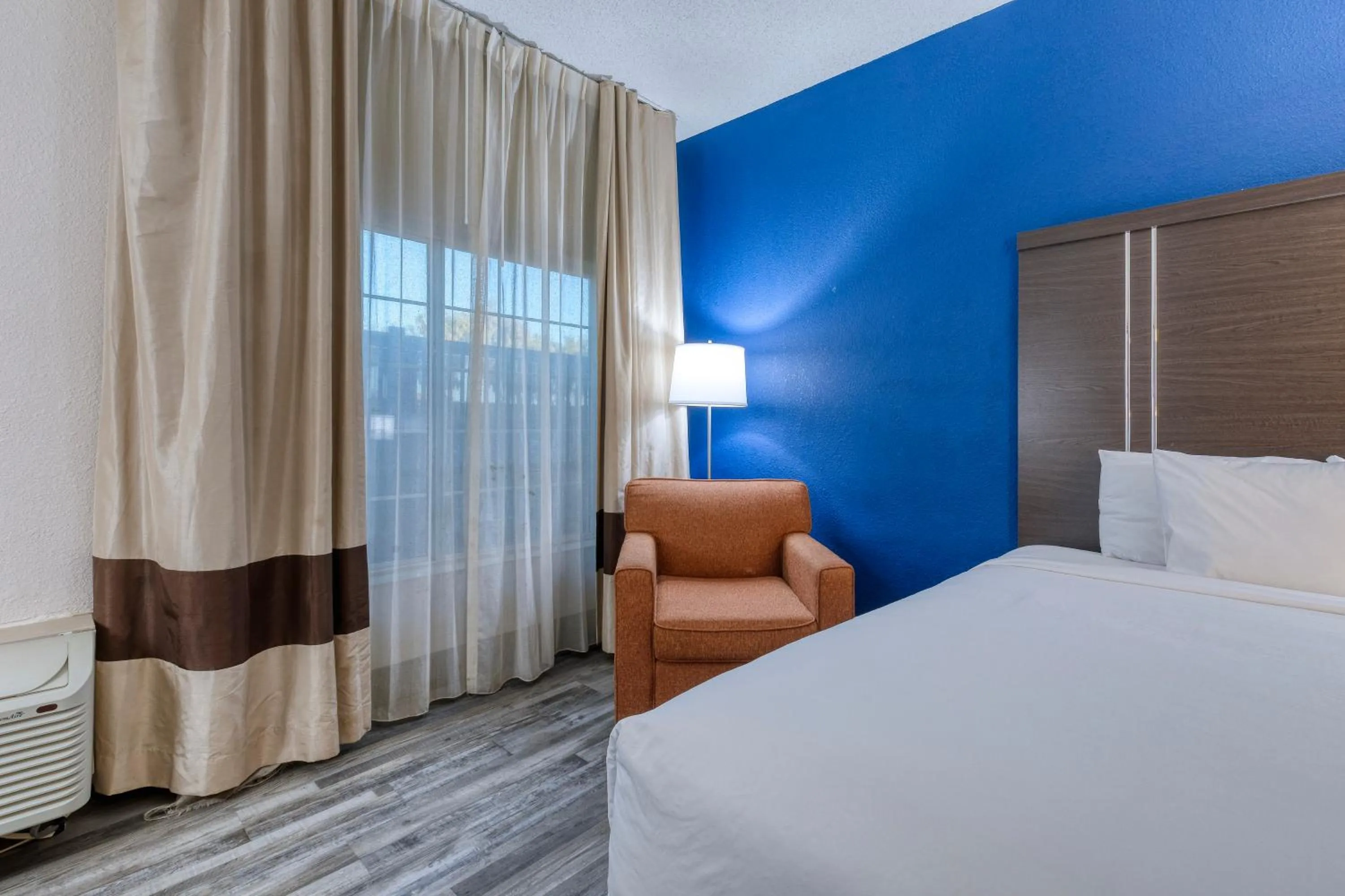 Bed in Baymont by Wyndham Casa Grande