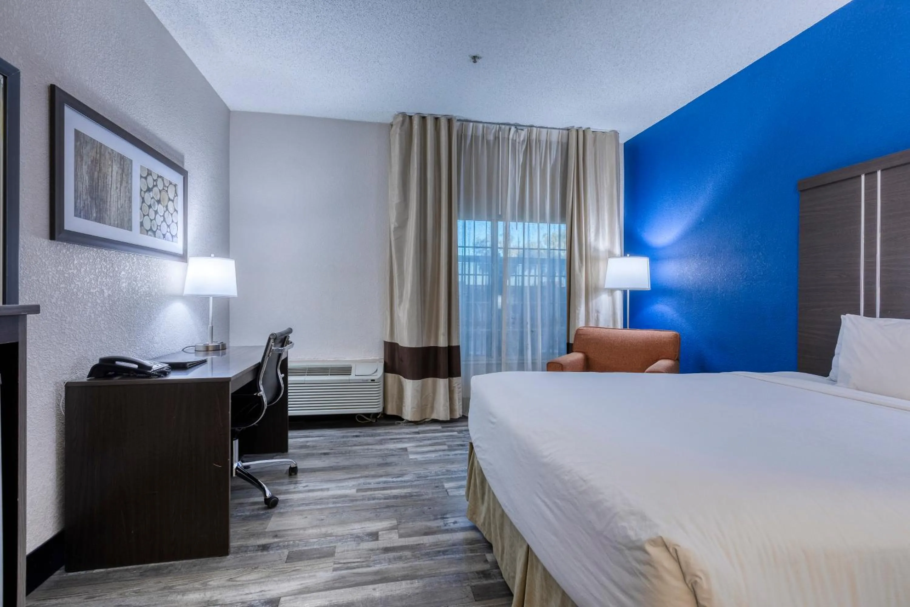 Bed in Baymont by Wyndham Casa Grande