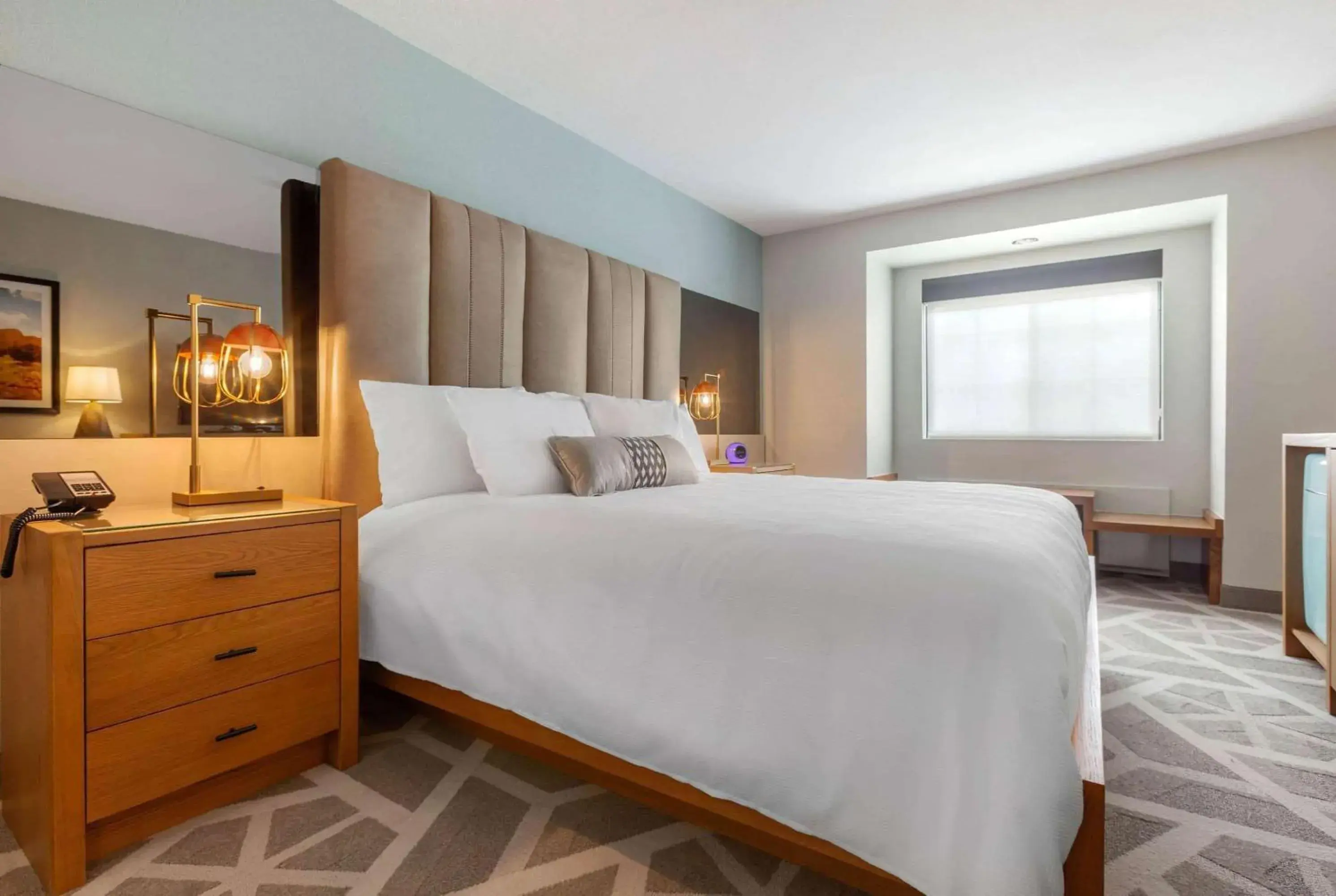 Photo of the whole room, Bed in La Quinta Inn & Suites by Wyndham Tempe University, Phoenix Photo of the whole room, Bed in La Quinta Inn & Suites by Wyndham Tempe University, Phoenix