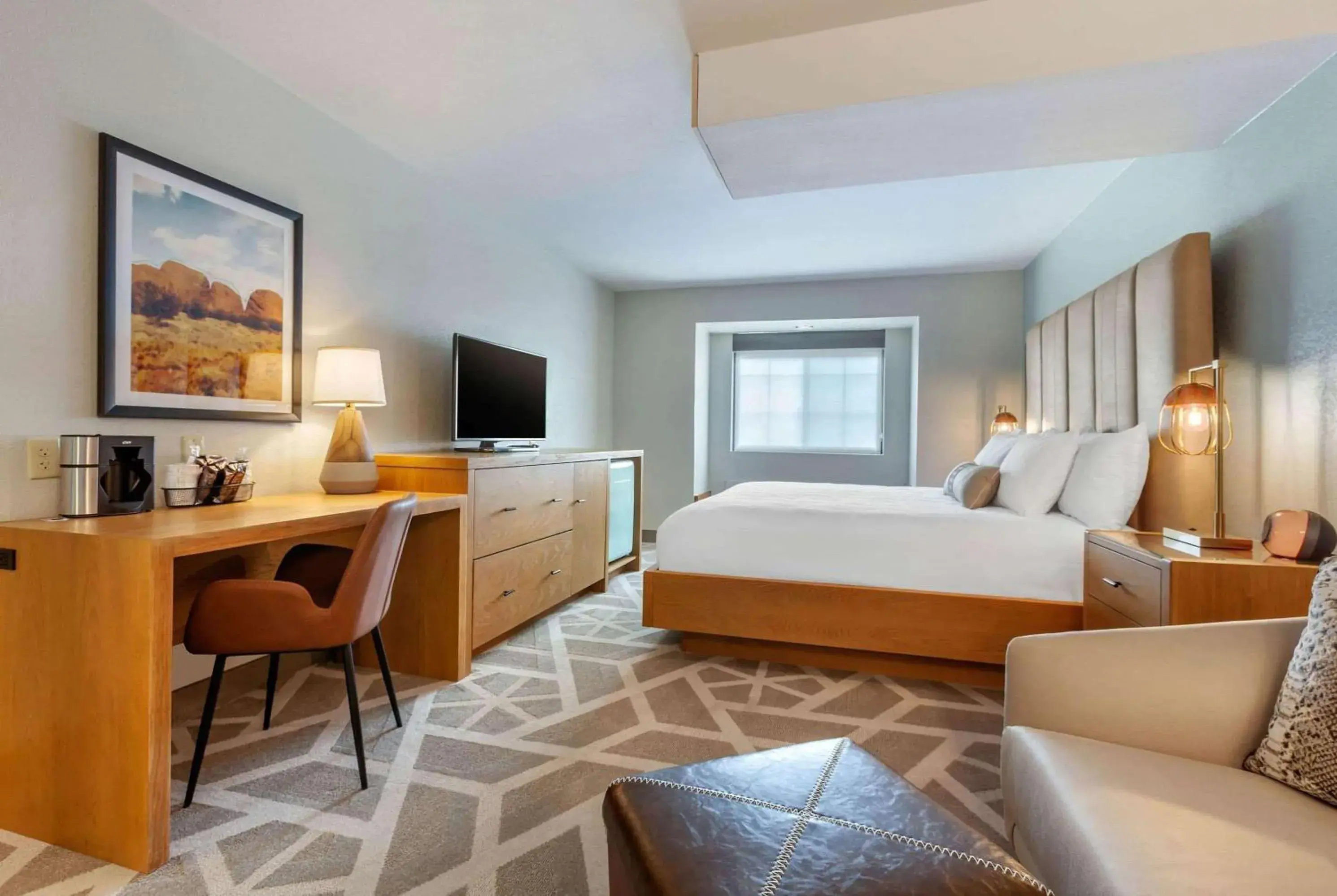 Photo of the whole room, Bed in La Quinta Inn & Suites by Wyndham Tempe University, Phoenix Photo of the whole room, Bed in La Quinta Inn & Suites by Wyndham Tempe University, Phoenix