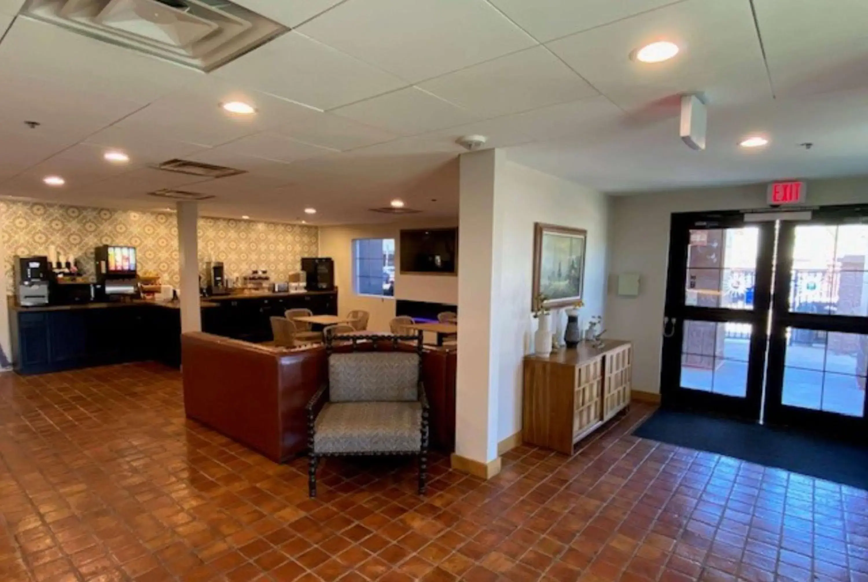 Lobby or reception in La Quinta Inn & Suites by Wyndham Tempe University, Phoenix Lobby or reception in La Quinta Inn & Suites by Wyndham Tempe University, Phoenix