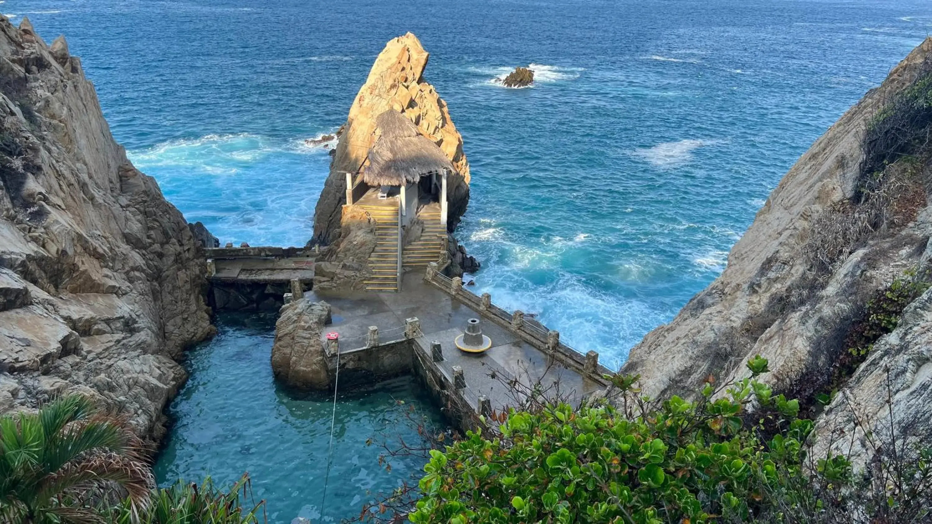 Swimming pool in Mirador Acapulco Swimming pool in Mirador Acapulco