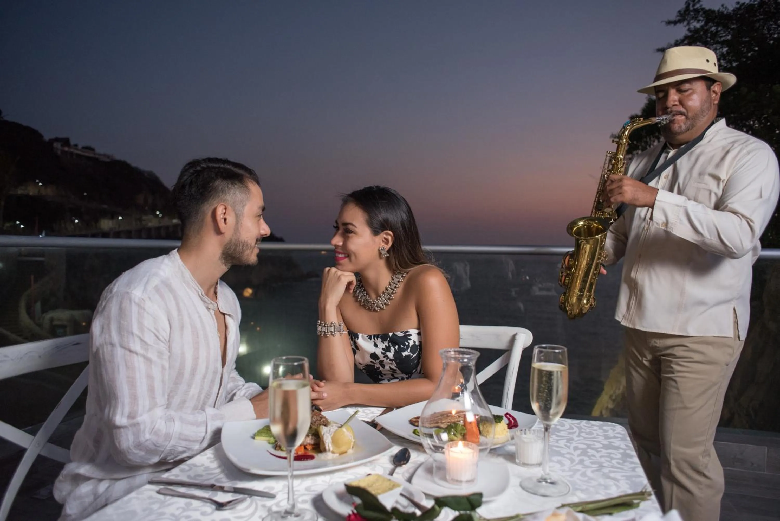 Restaurant/places to eat in Mirador Acapulco