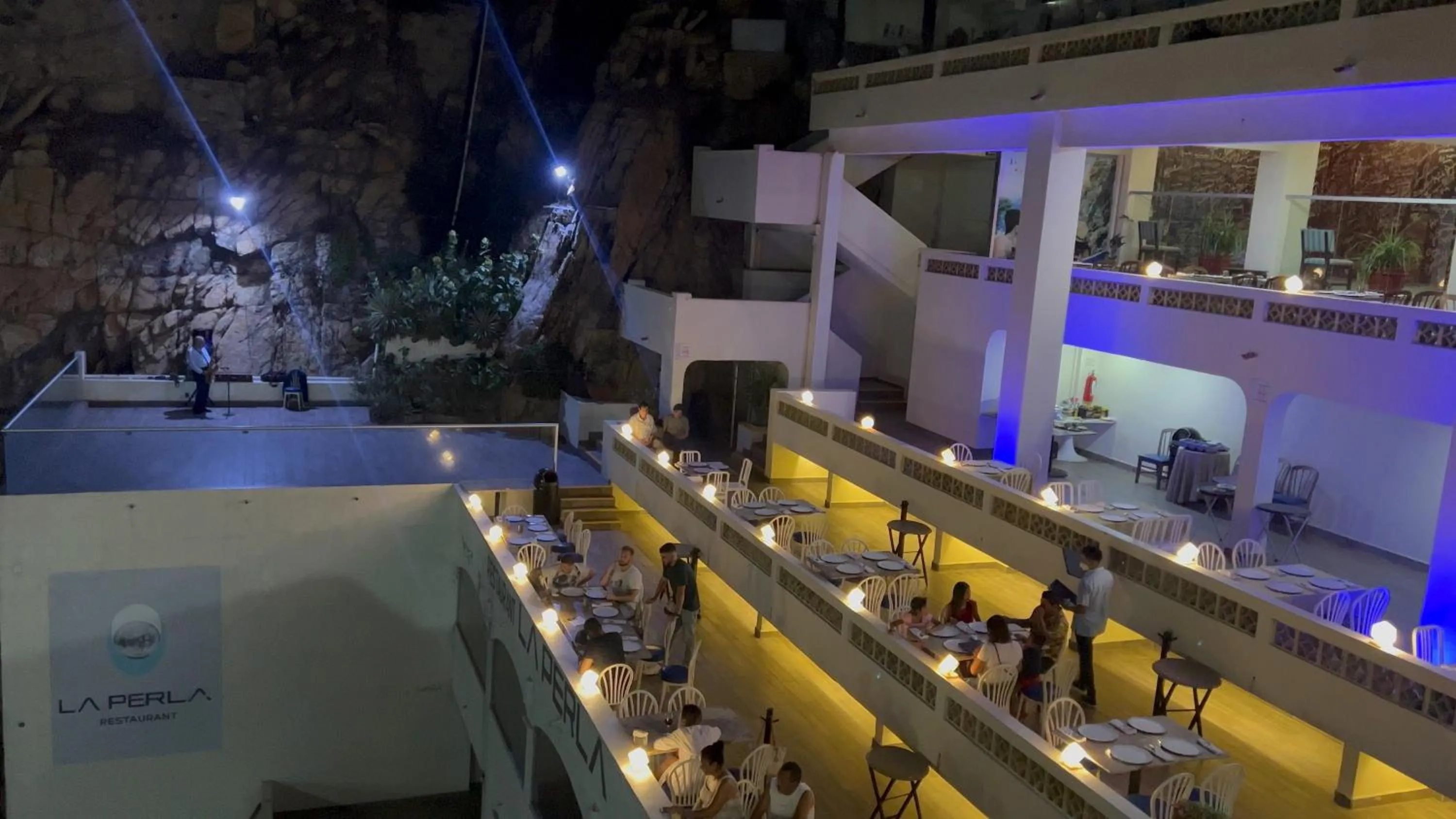 Restaurant/places to eat in Mirador Acapulco