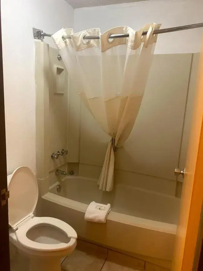 Quality Inn View of Lake Powell - Page Quality Inn View of Lake Powell - Page