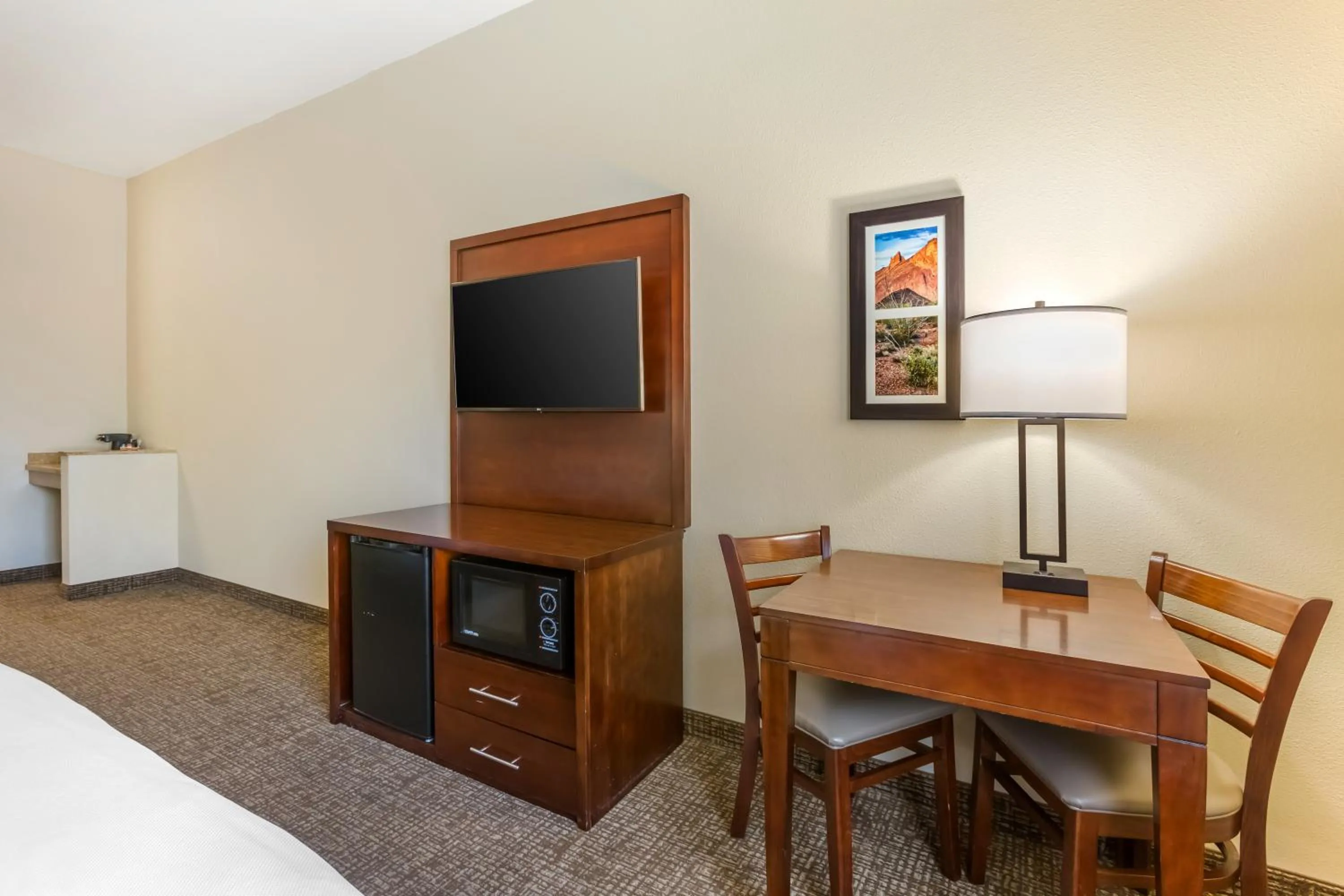 Bedroom, Bed in Comfort Inn and Suites Yuma I-8