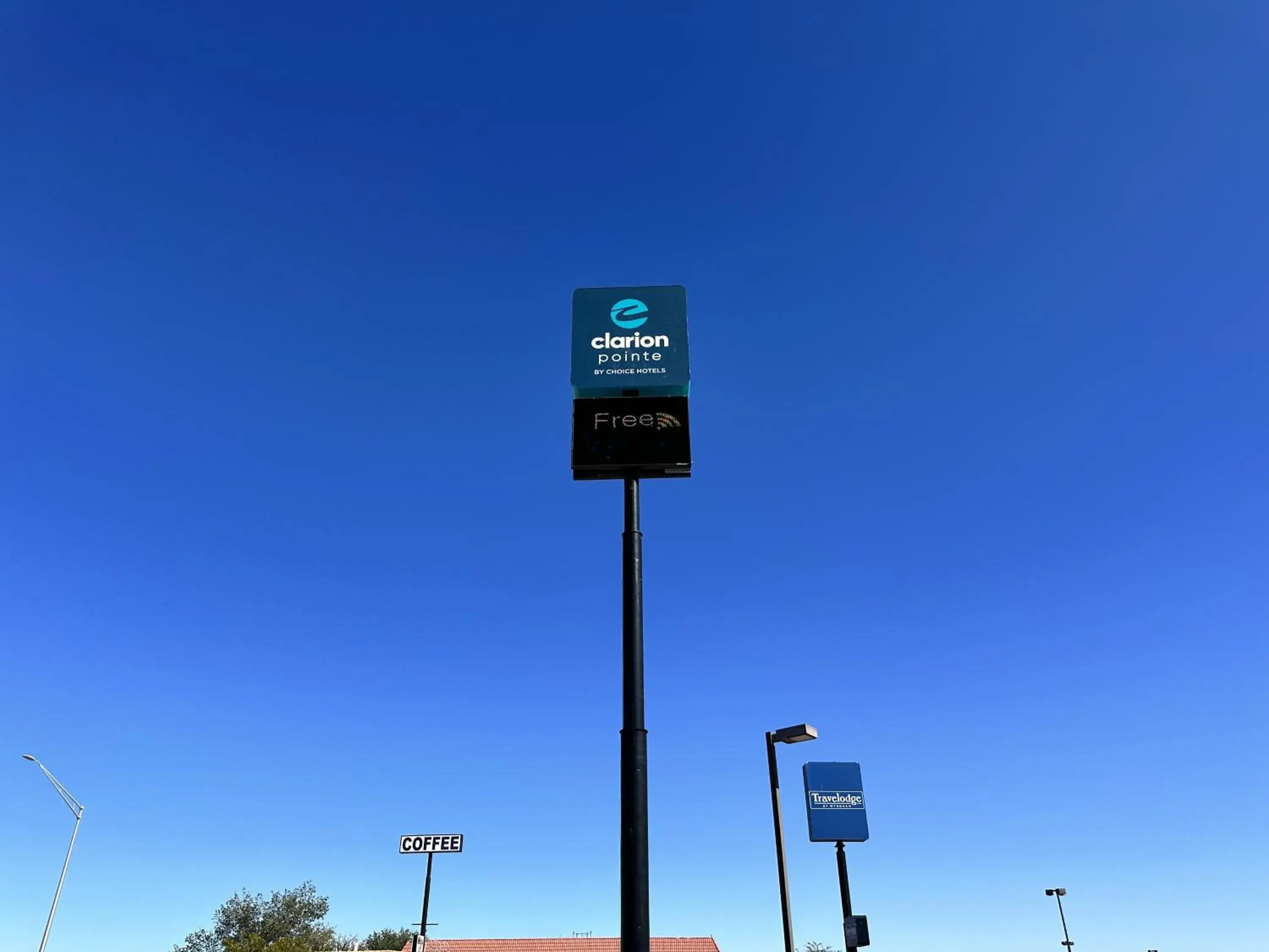 Property building in Quality Inn Winslow I-40 Property building in Quality Inn Winslow I-40