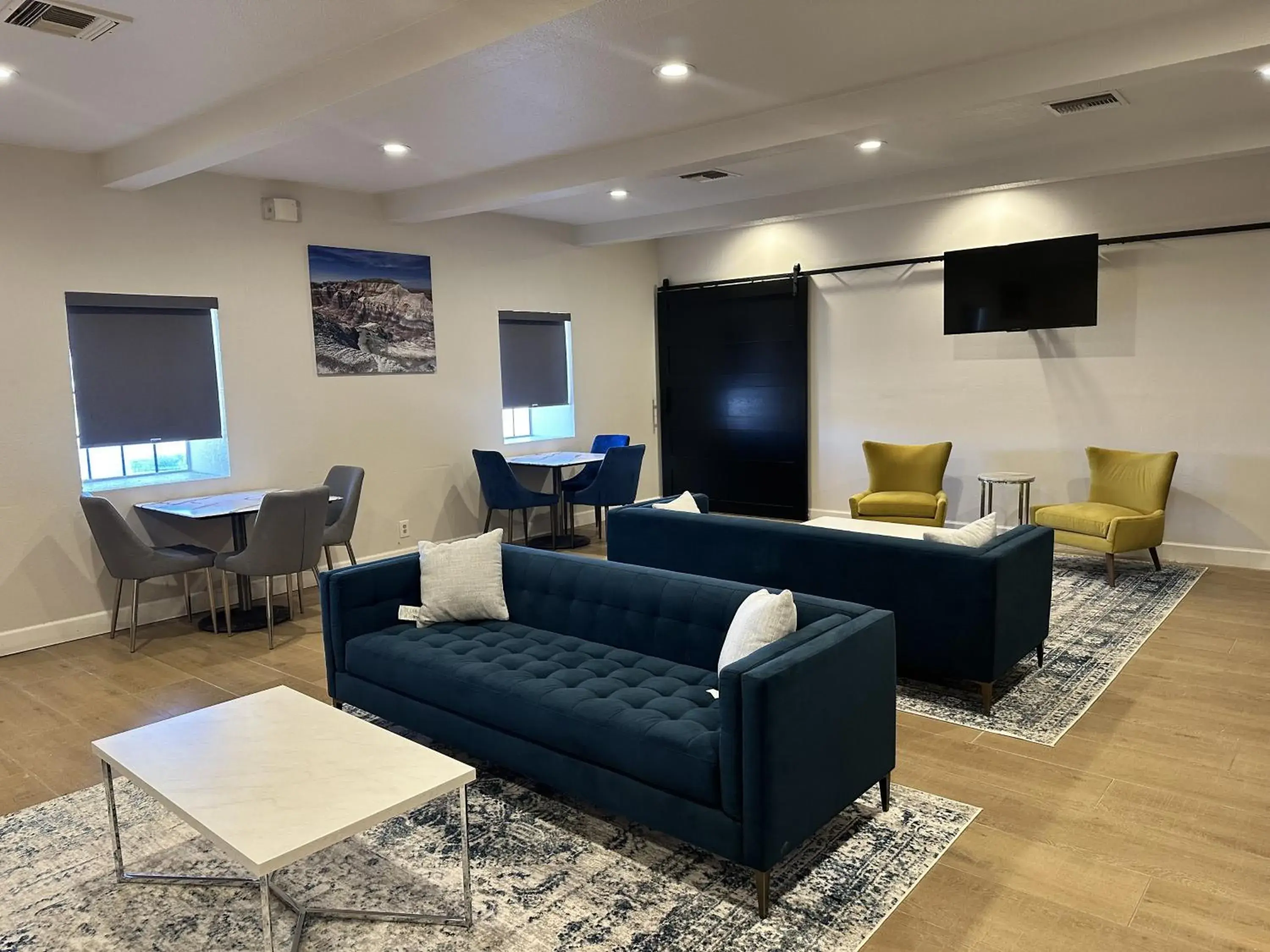 Lounge or bar in Quality Inn Winslow I-40 Lounge or bar in Quality Inn Winslow I-40