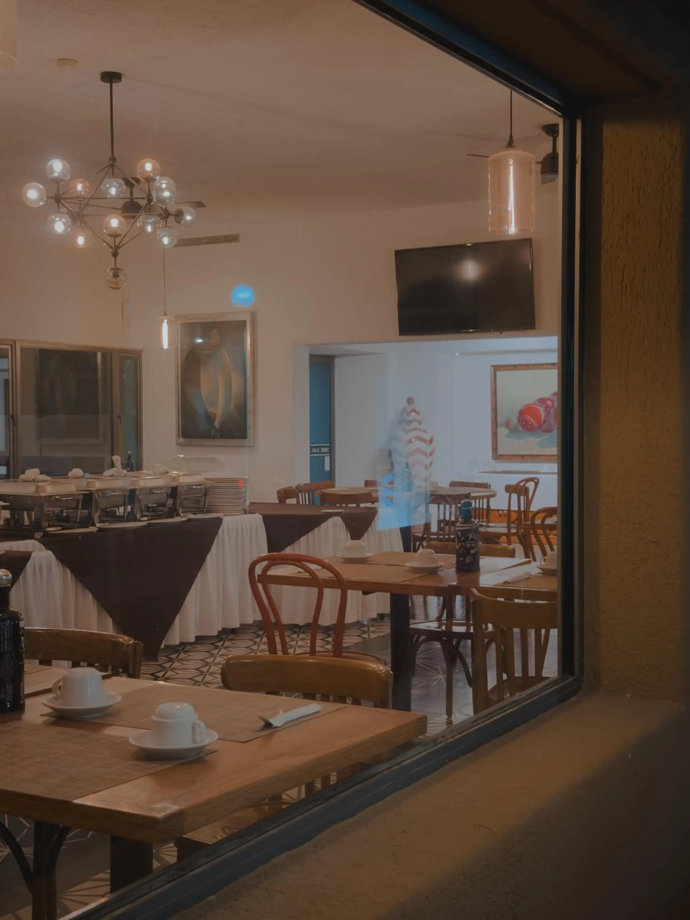 Restaurant/places to eat in Hotel Los Patios