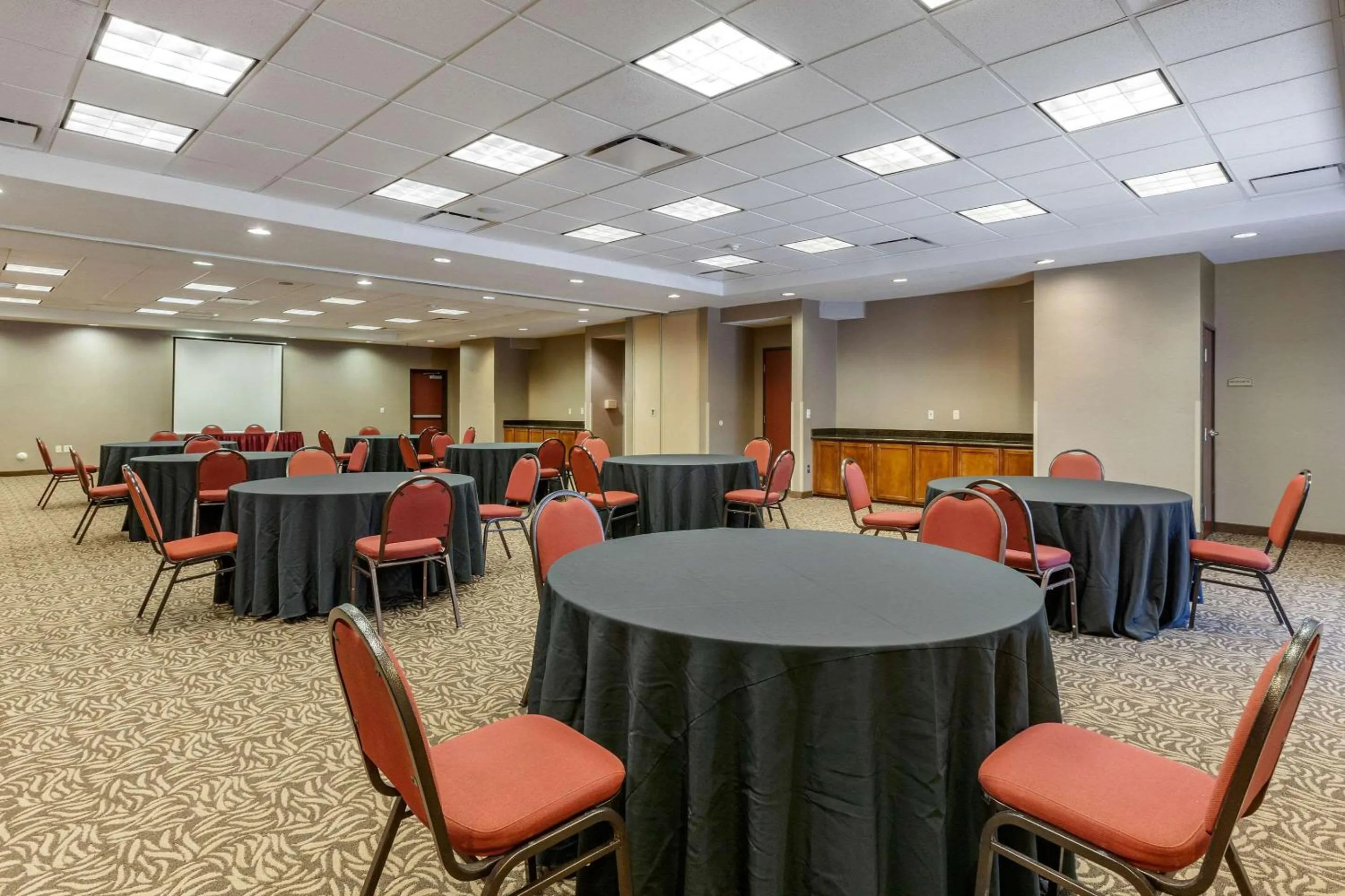 On site in Comfort Suites Glendale - State Farm Stadium Area