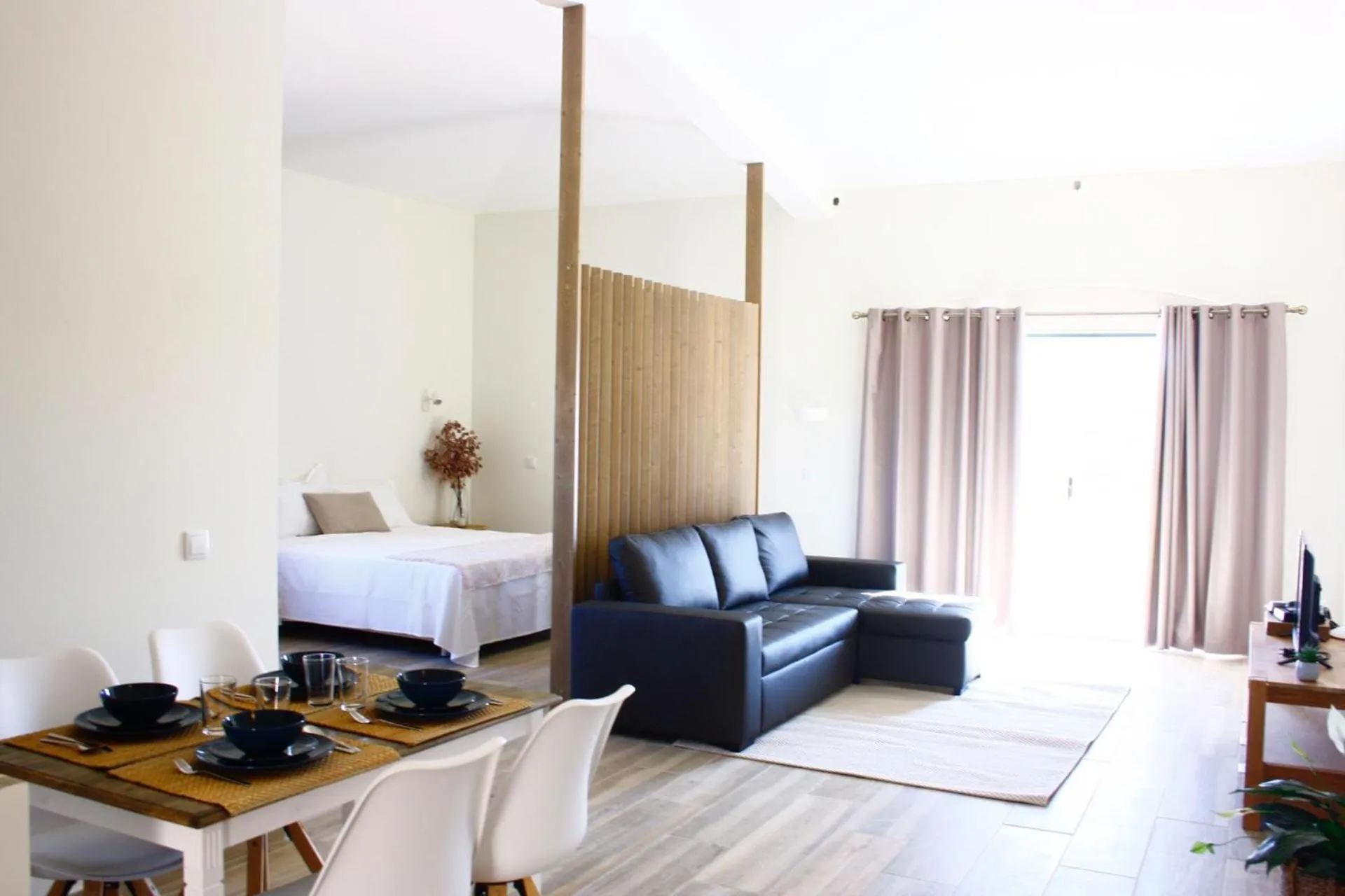 Photo of the whole room, Bed in Quinta do Mocho Turismo Rural