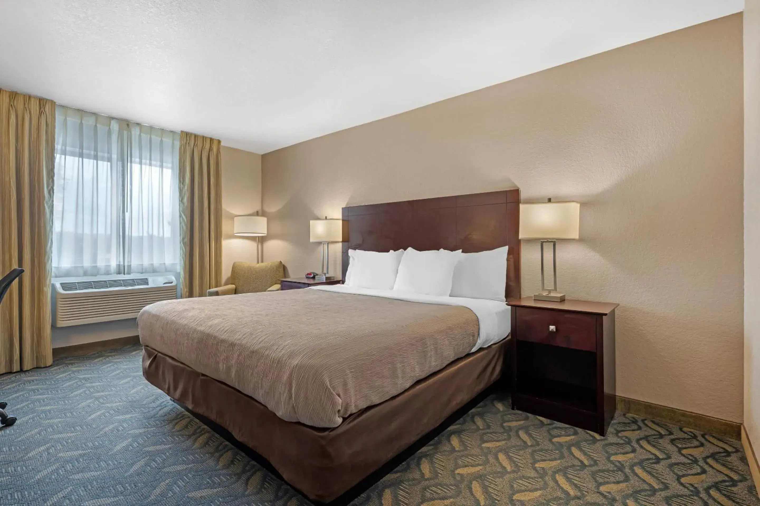 Bedroom, Bed in Quality Inn Prescott Bedroom, Bed in Quality Inn Prescott