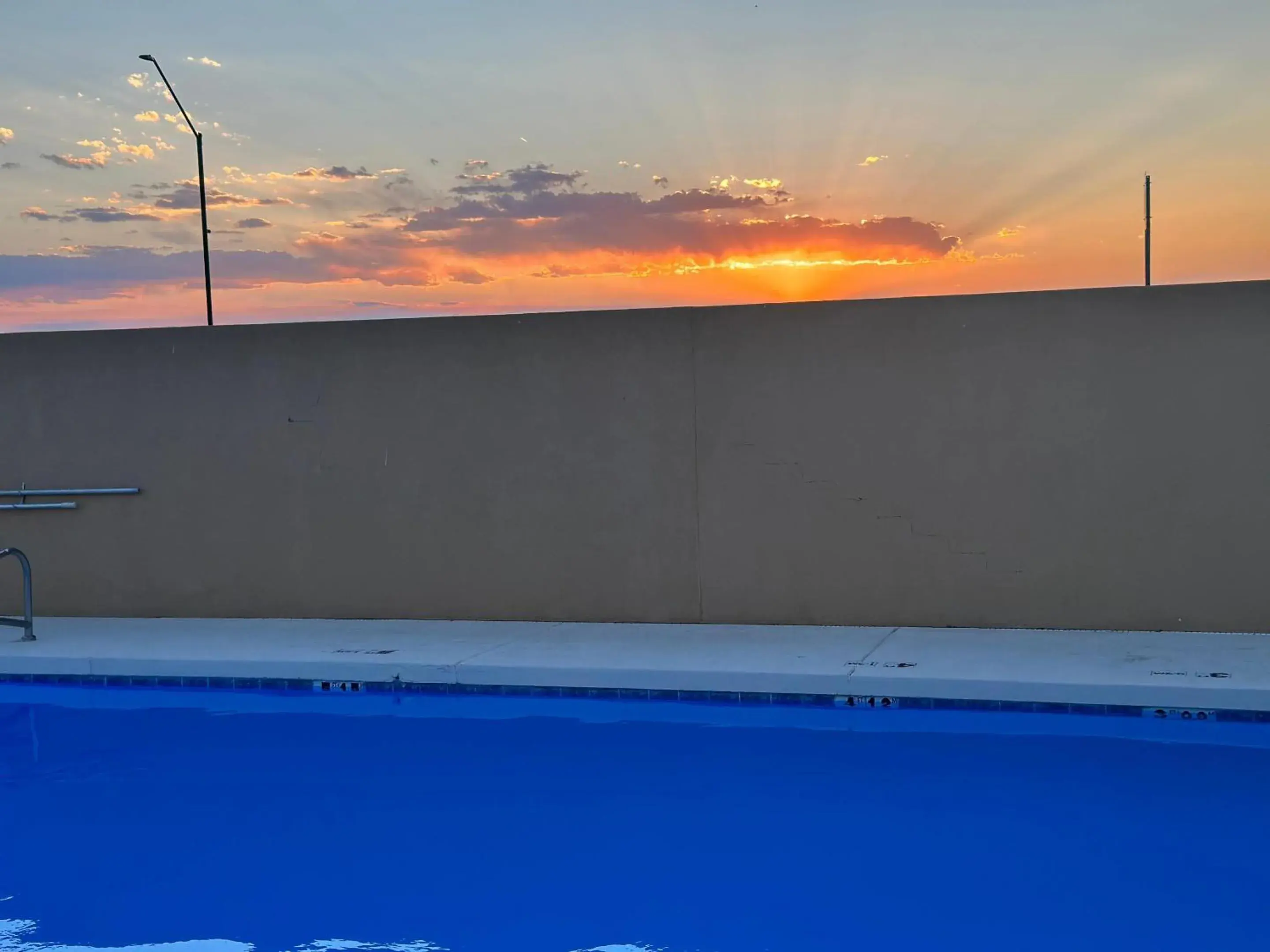 Swimming pool in Quality Inn Holbrook near Petrified Forest Swimming pool in Quality Inn Holbrook near Petrified Forest