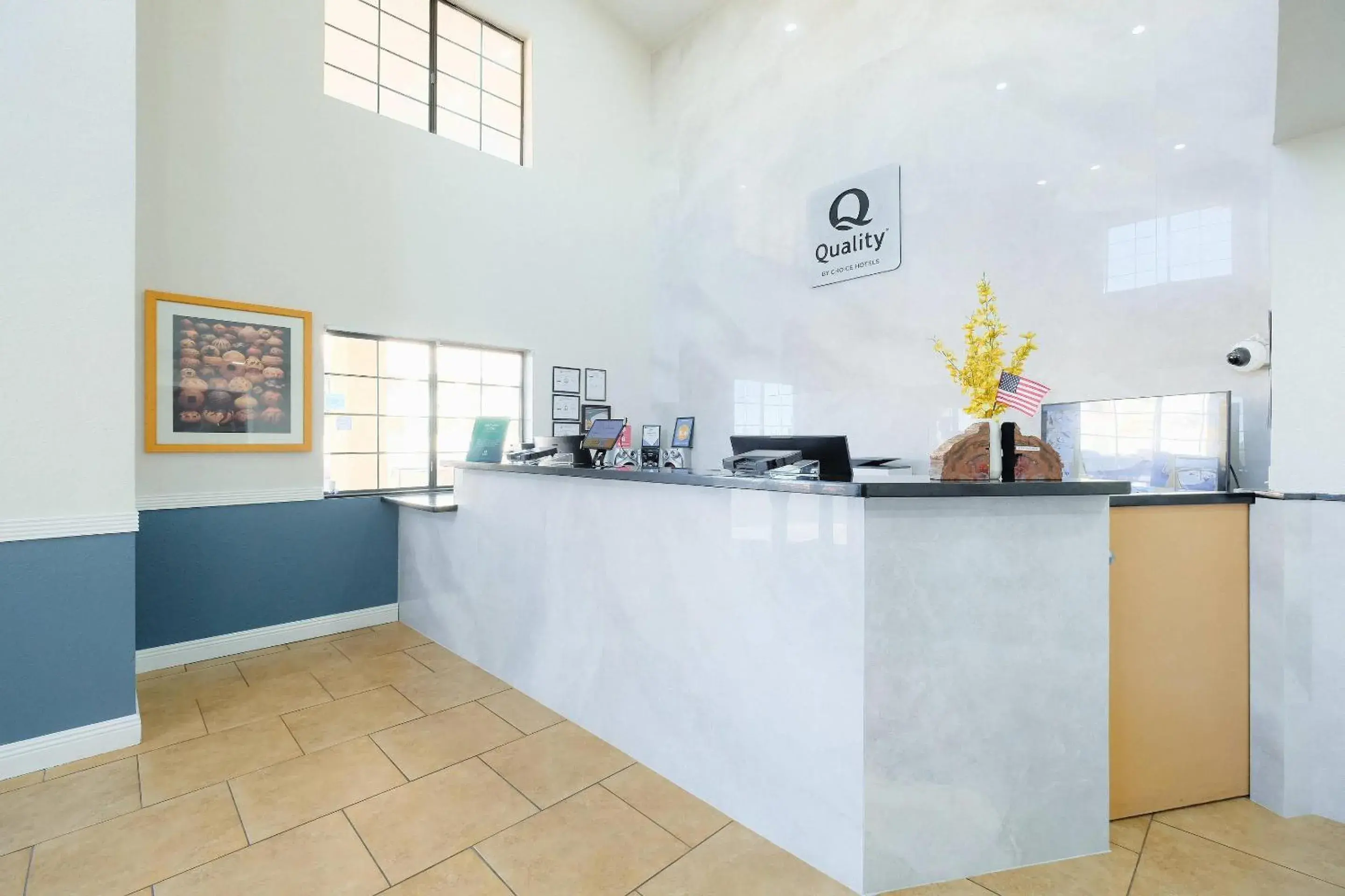 Lobby or reception in Quality Inn Holbrook near Petrified Forest Lobby or reception in Quality Inn Holbrook near Petrified Forest