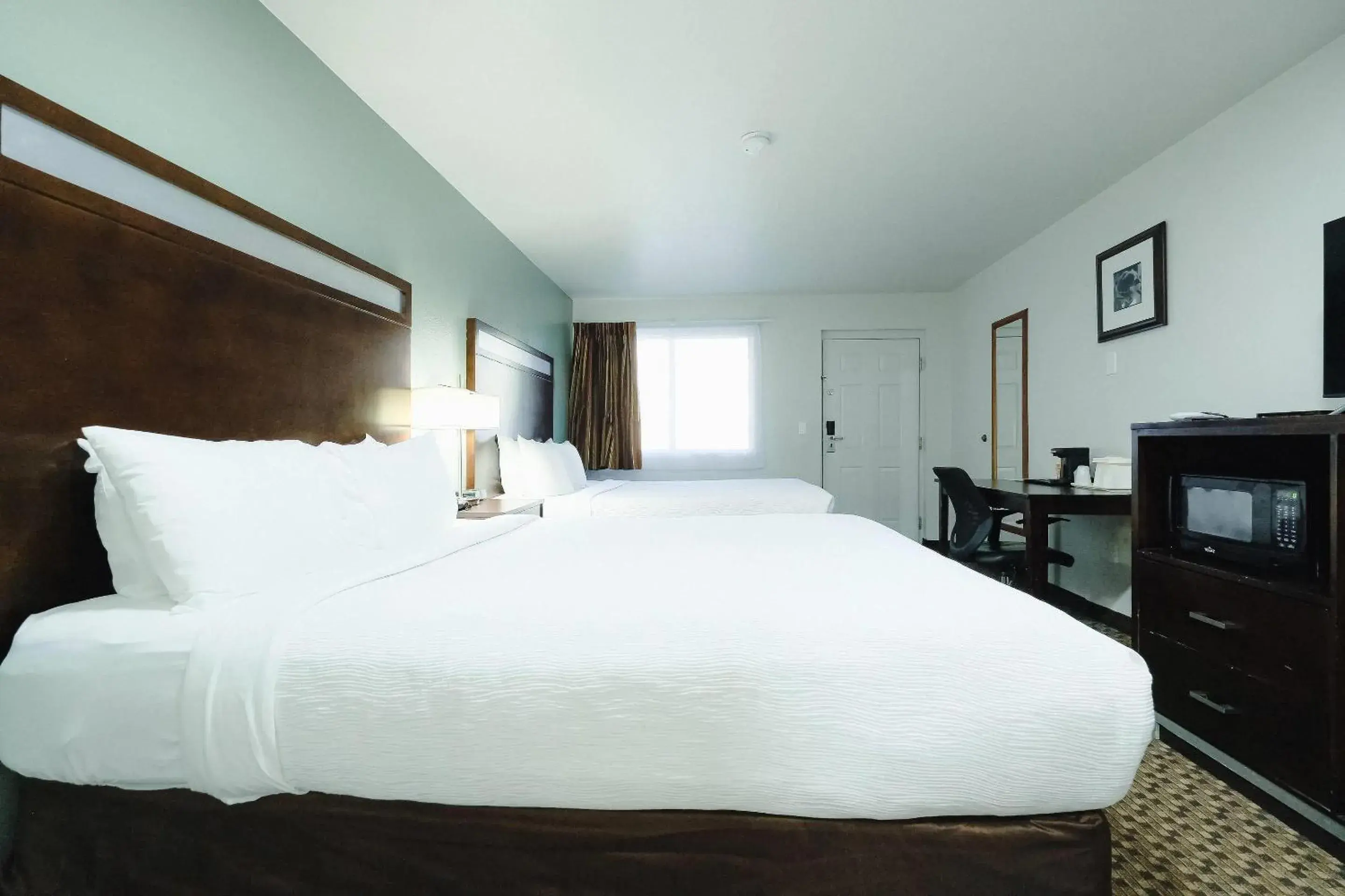 Bedroom, Bed in Quality Inn Holbrook near Petrified Forest Bedroom, Bed in Quality Inn Holbrook near Petrified Forest