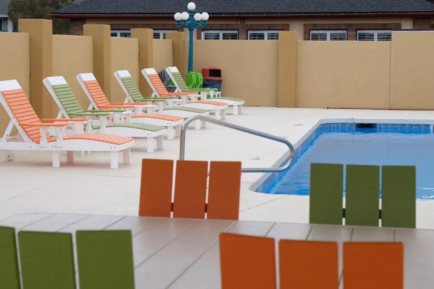 Swimming pool in Quality Inn Holbrook near Petrified Forest Swimming pool in Quality Inn Holbrook near Petrified Forest