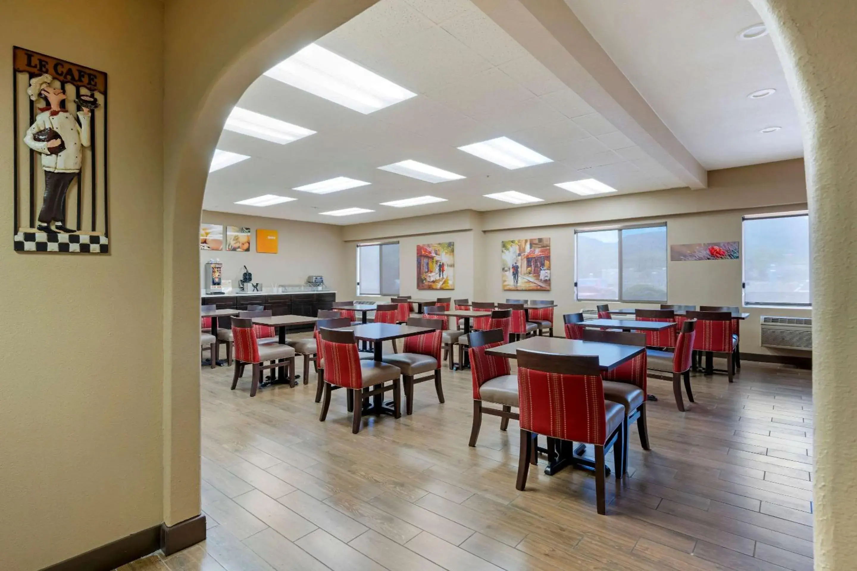 Restaurant/places to eat in Comfort Inn Camp Verde I-17 Restaurant/places to eat in Comfort Inn Camp Verde I-17