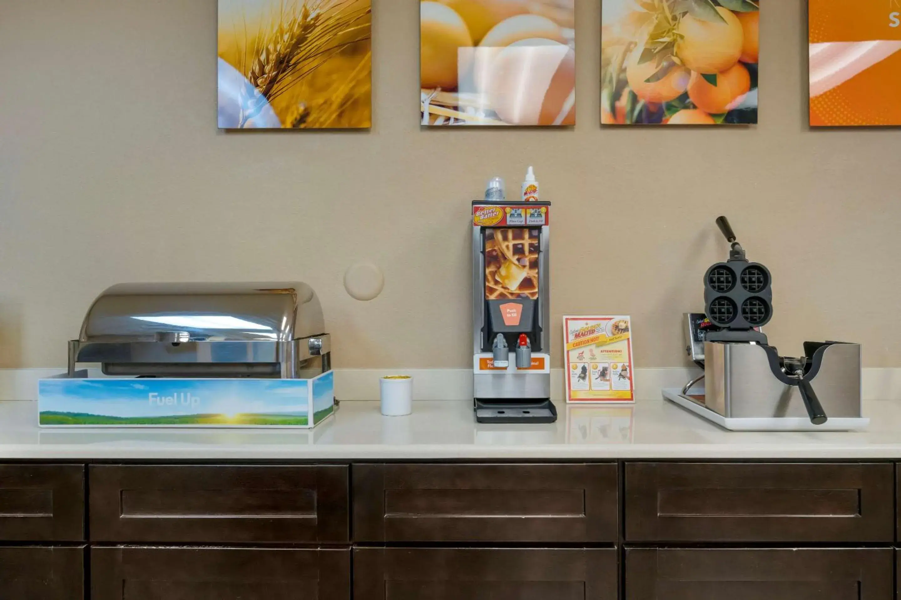 Food and drinks in Comfort Inn Camp Verde I-17 Food and drinks in Comfort Inn Camp Verde I-17