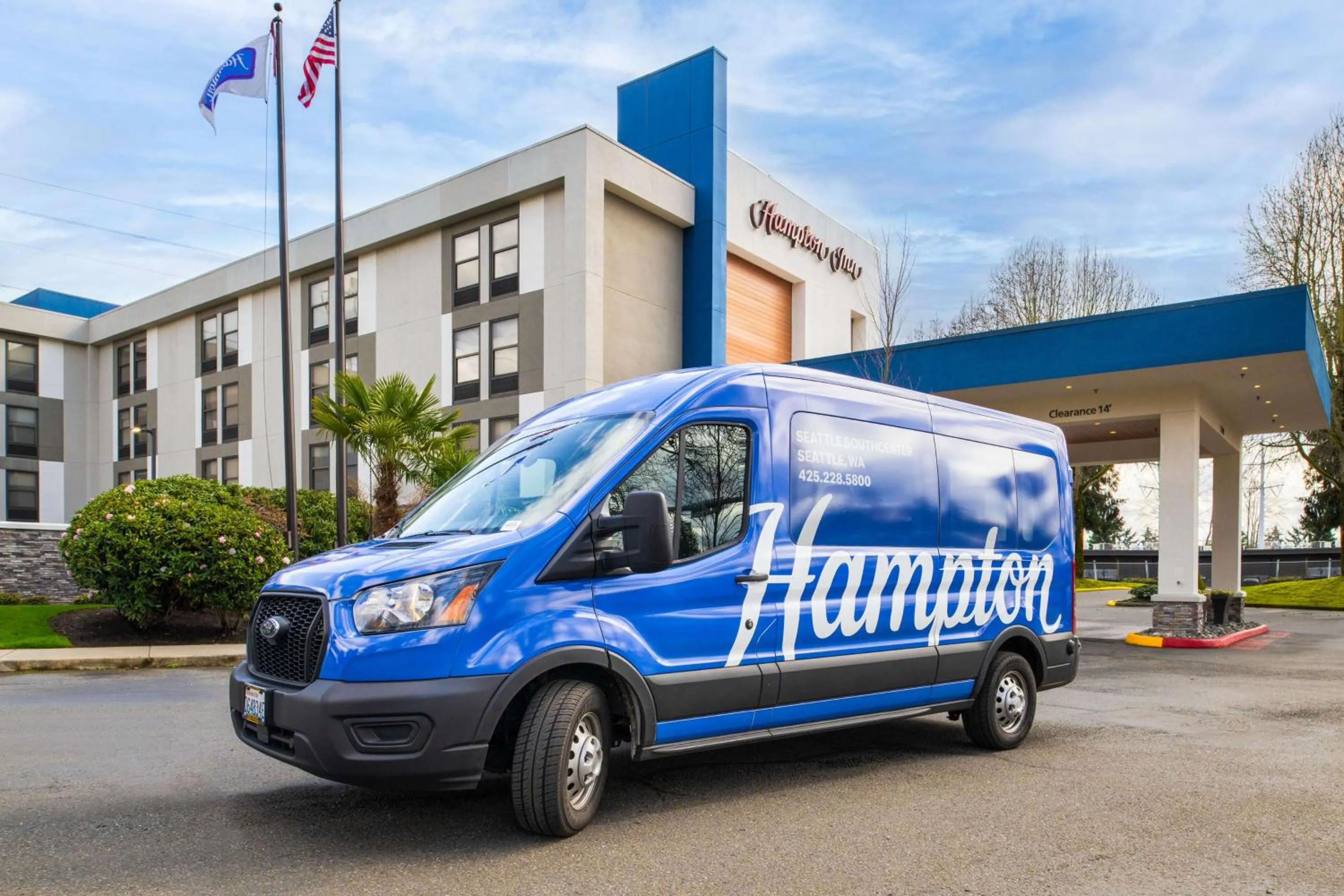 Property building in Hampton Inn Seattle/Southcenter