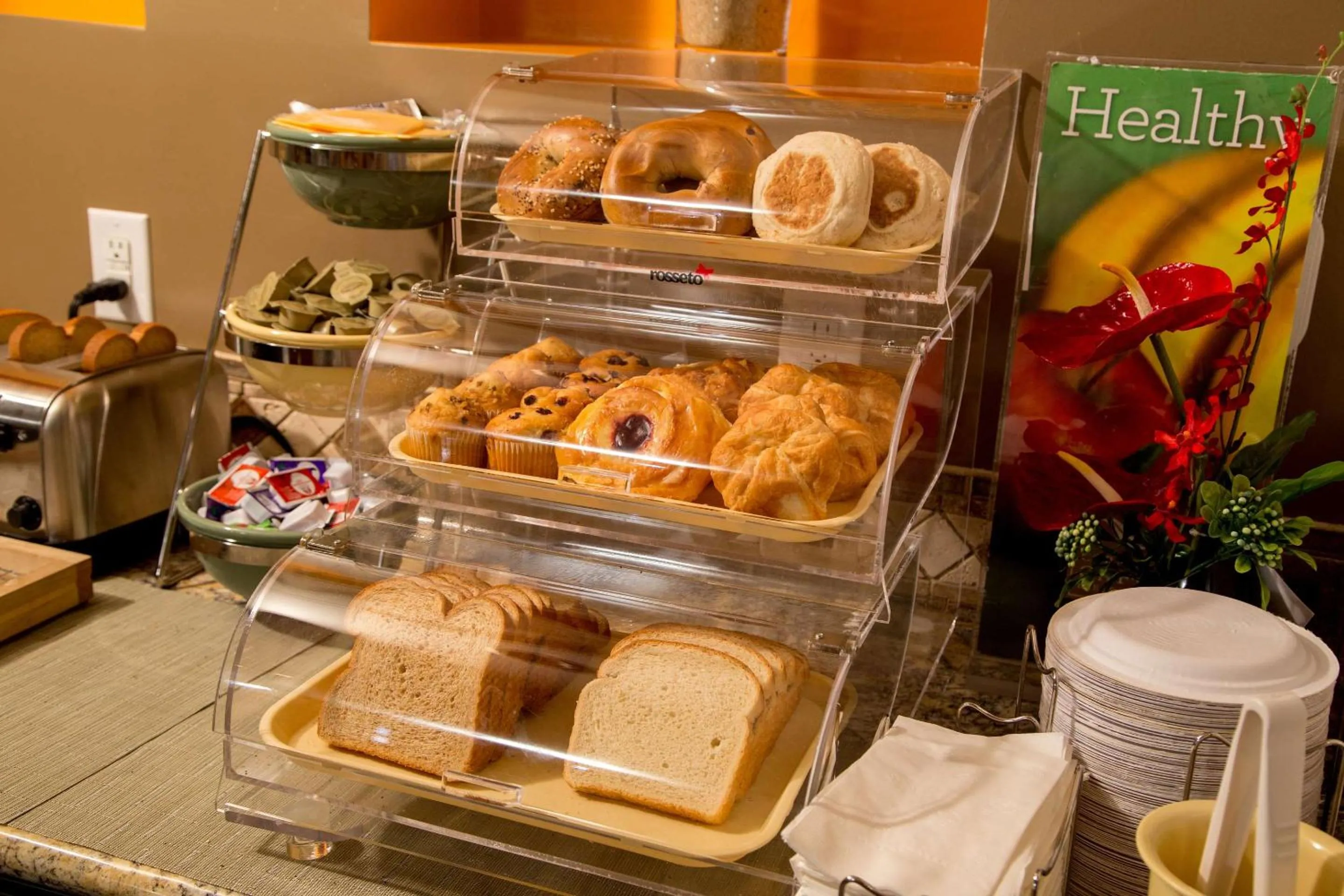 Breakfast in Quality Inn Santa Clara Convention Center