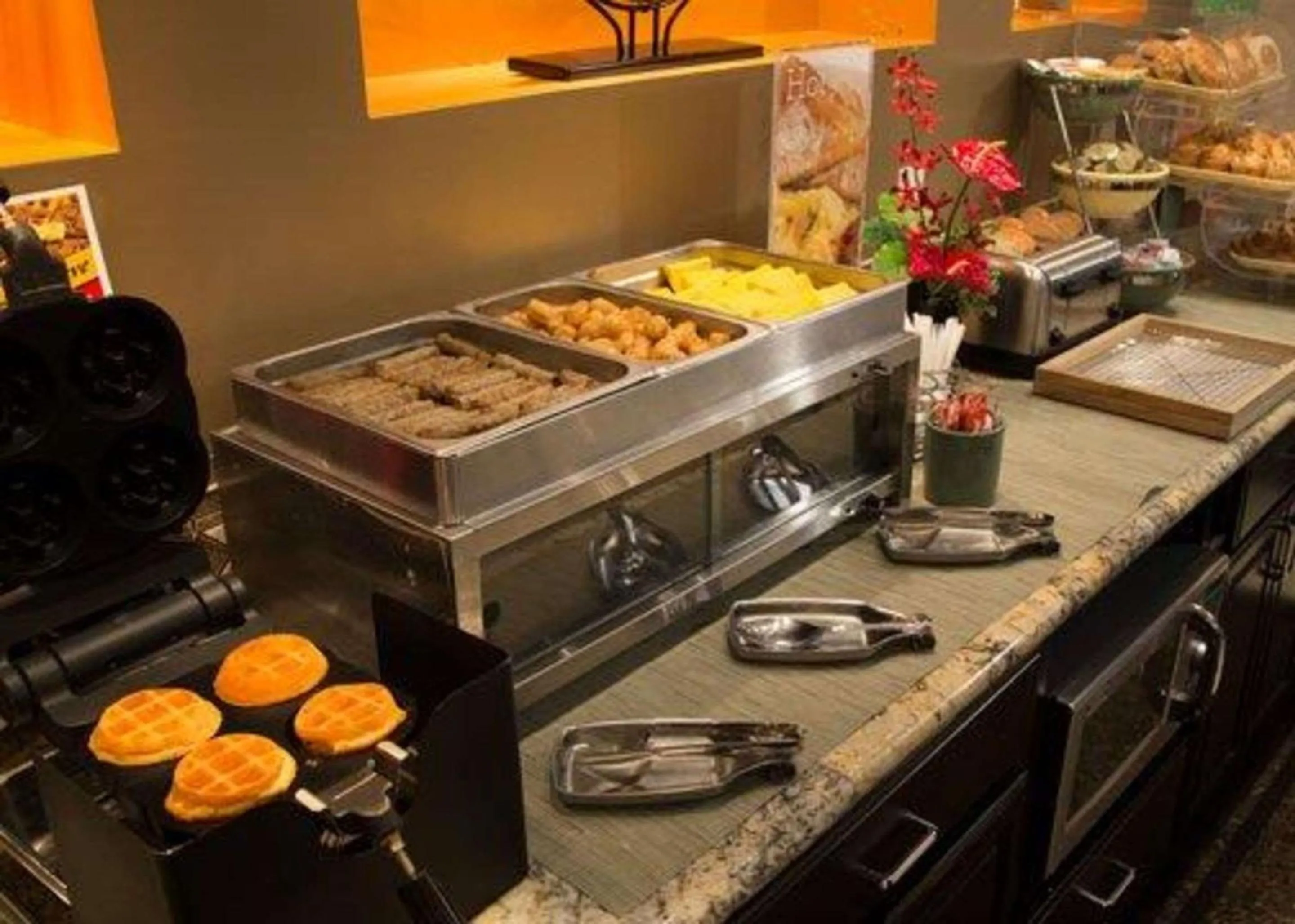 Restaurant/places to eat in Quality Inn Santa Clara Convention Center